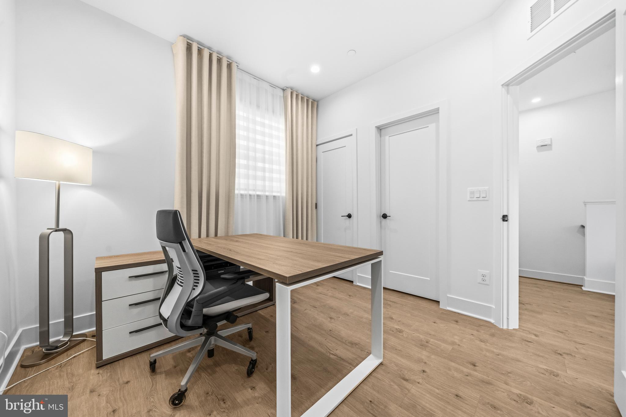 TYSONS RIDGE - Residential