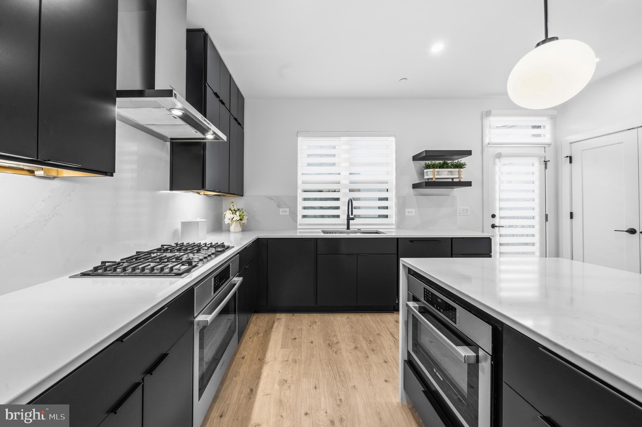 TYSONS RIDGE - Residential