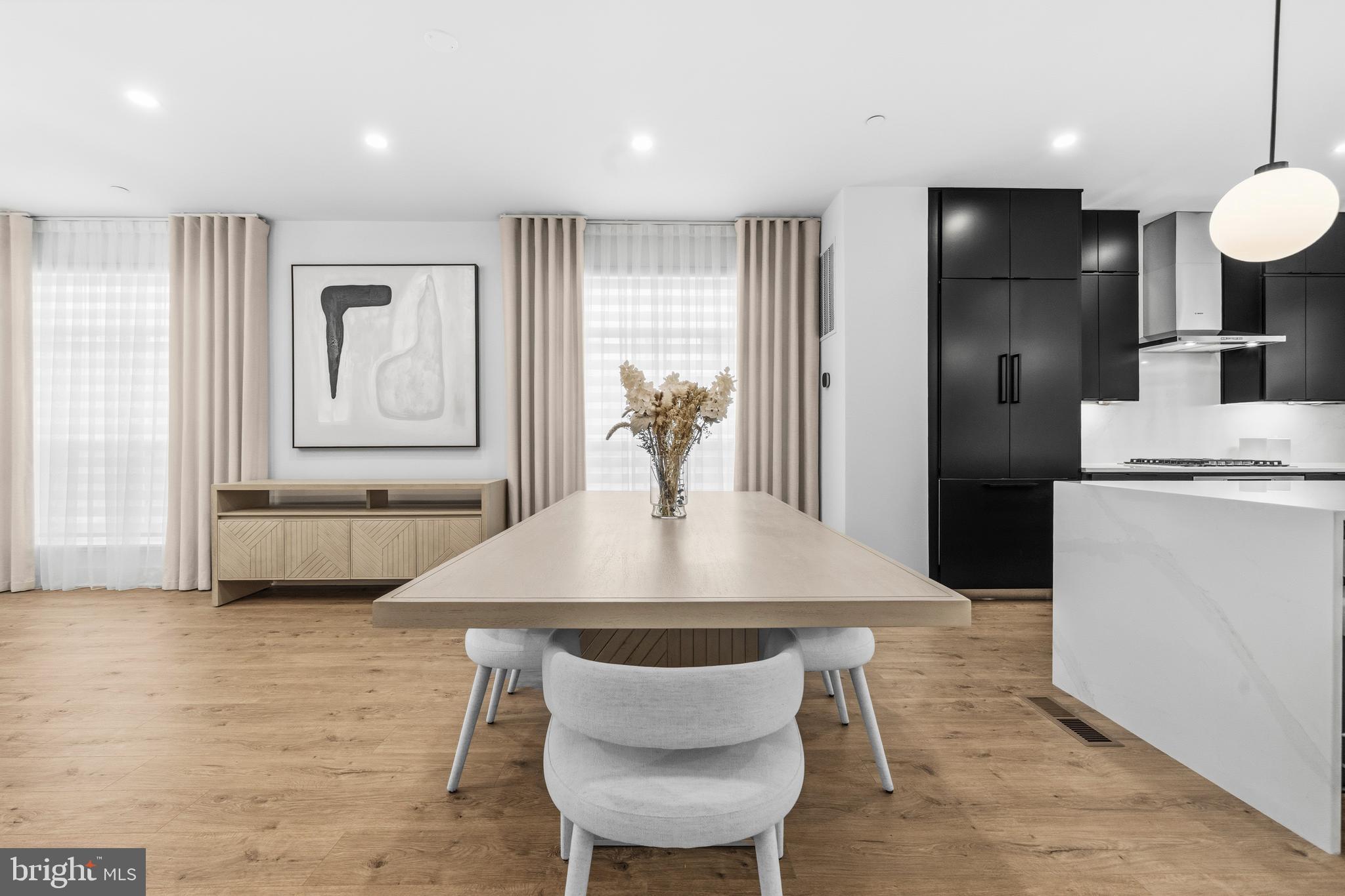 TYSONS RIDGE - Residential