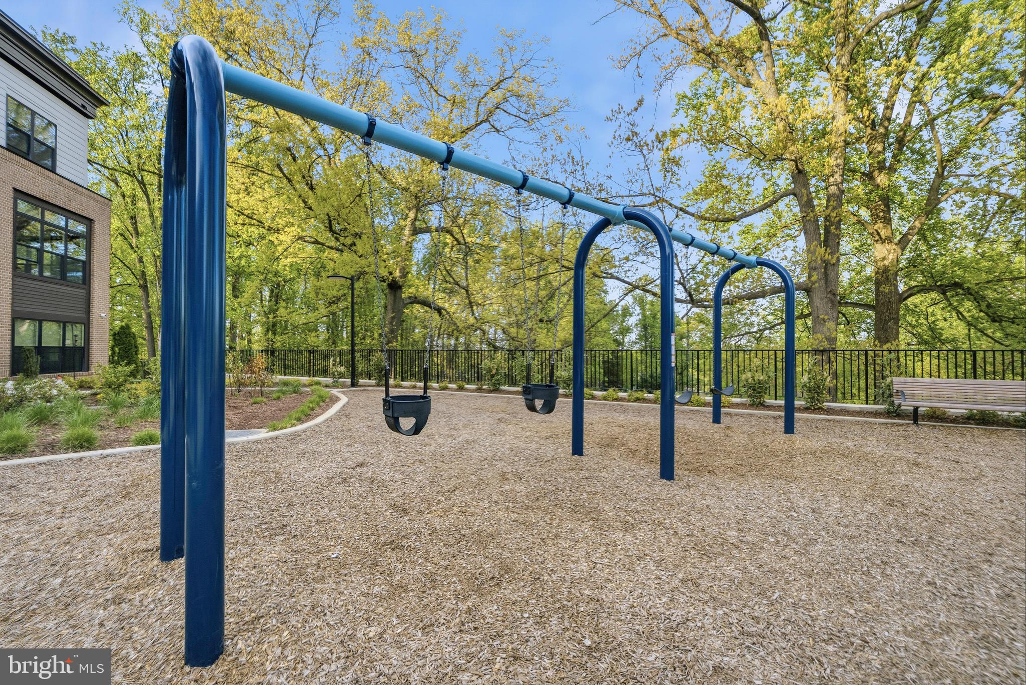 TYSONS RIDGE - Residential