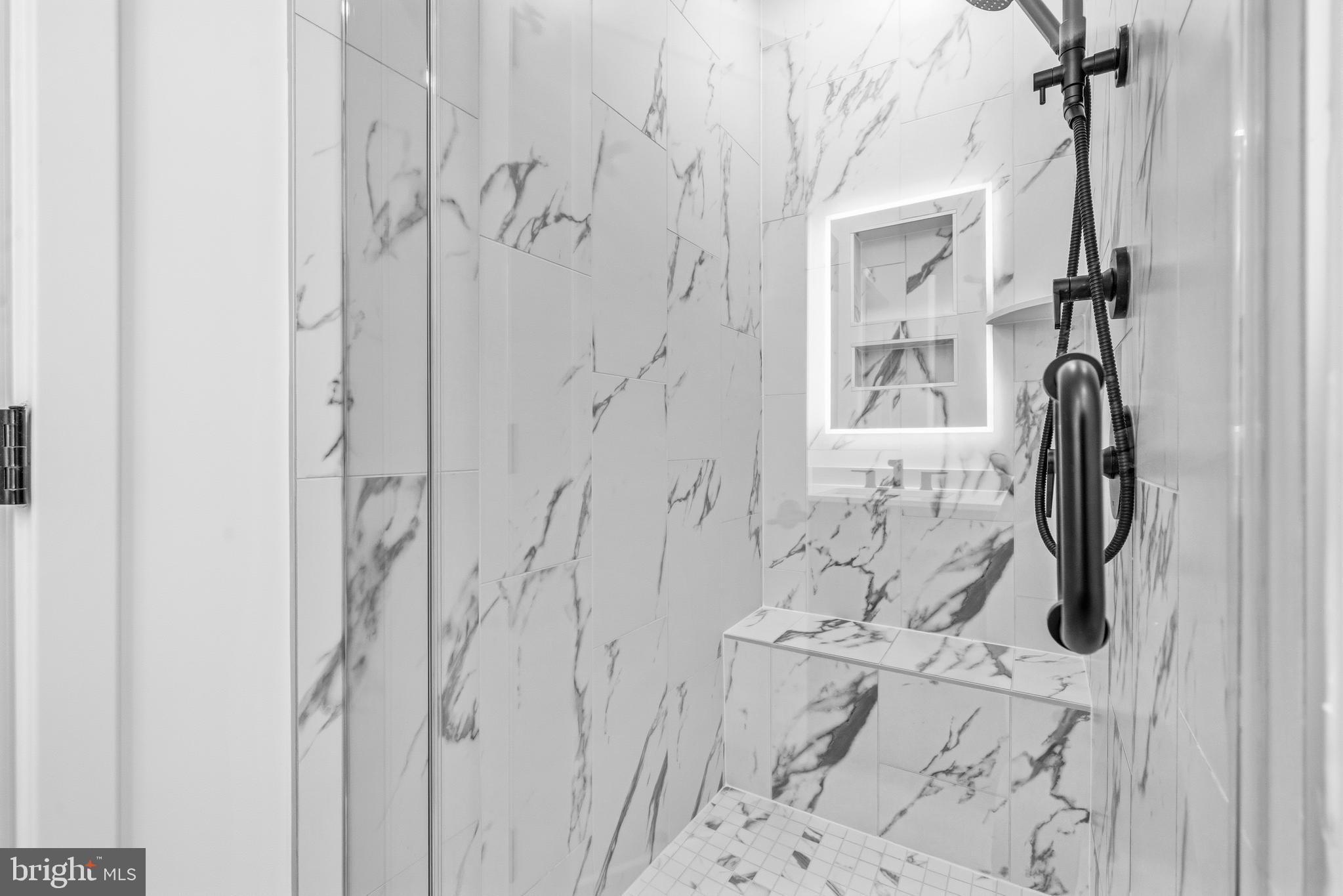 TYSONS RIDGE - Residential