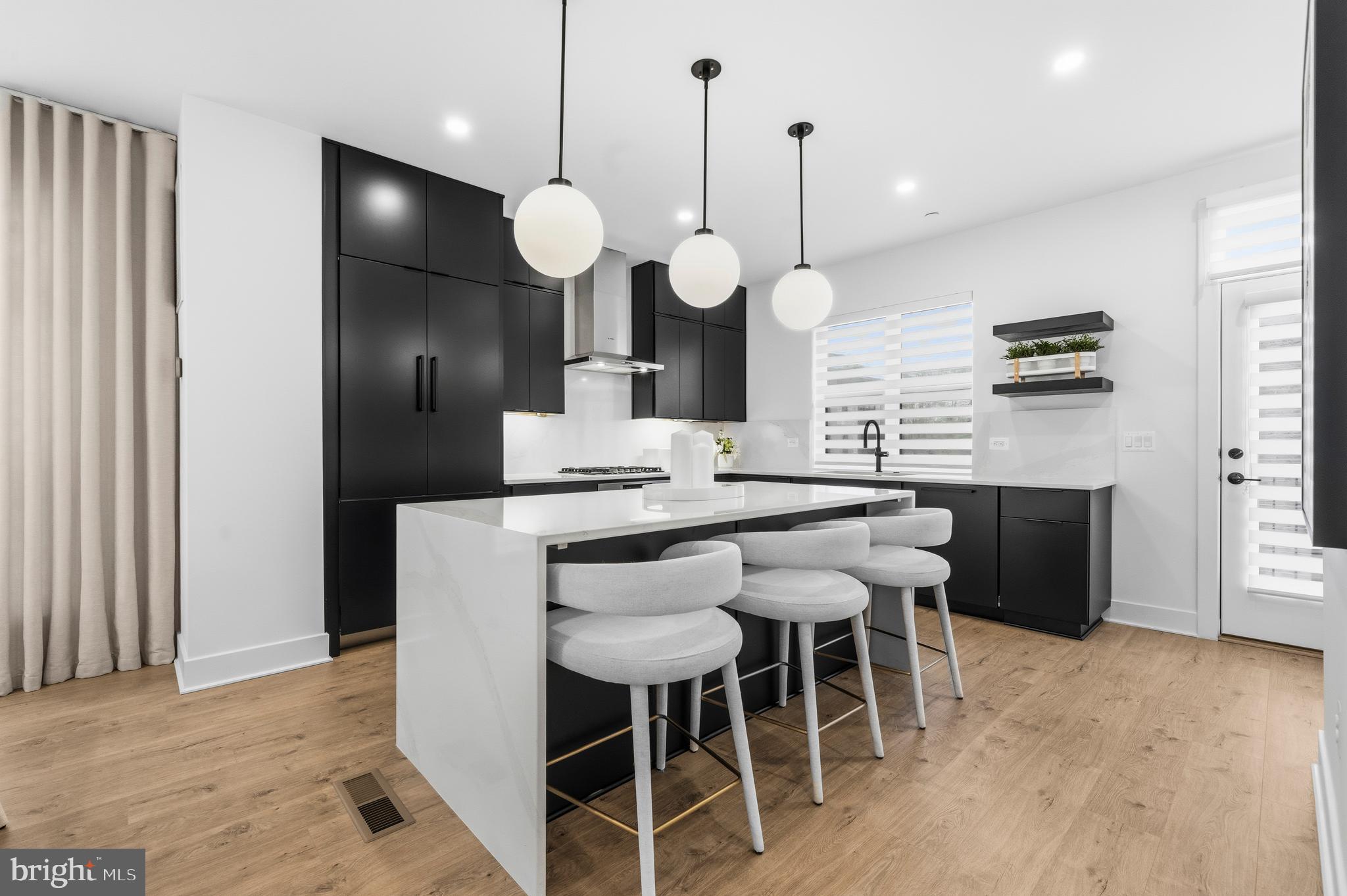 TYSONS RIDGE - Residential