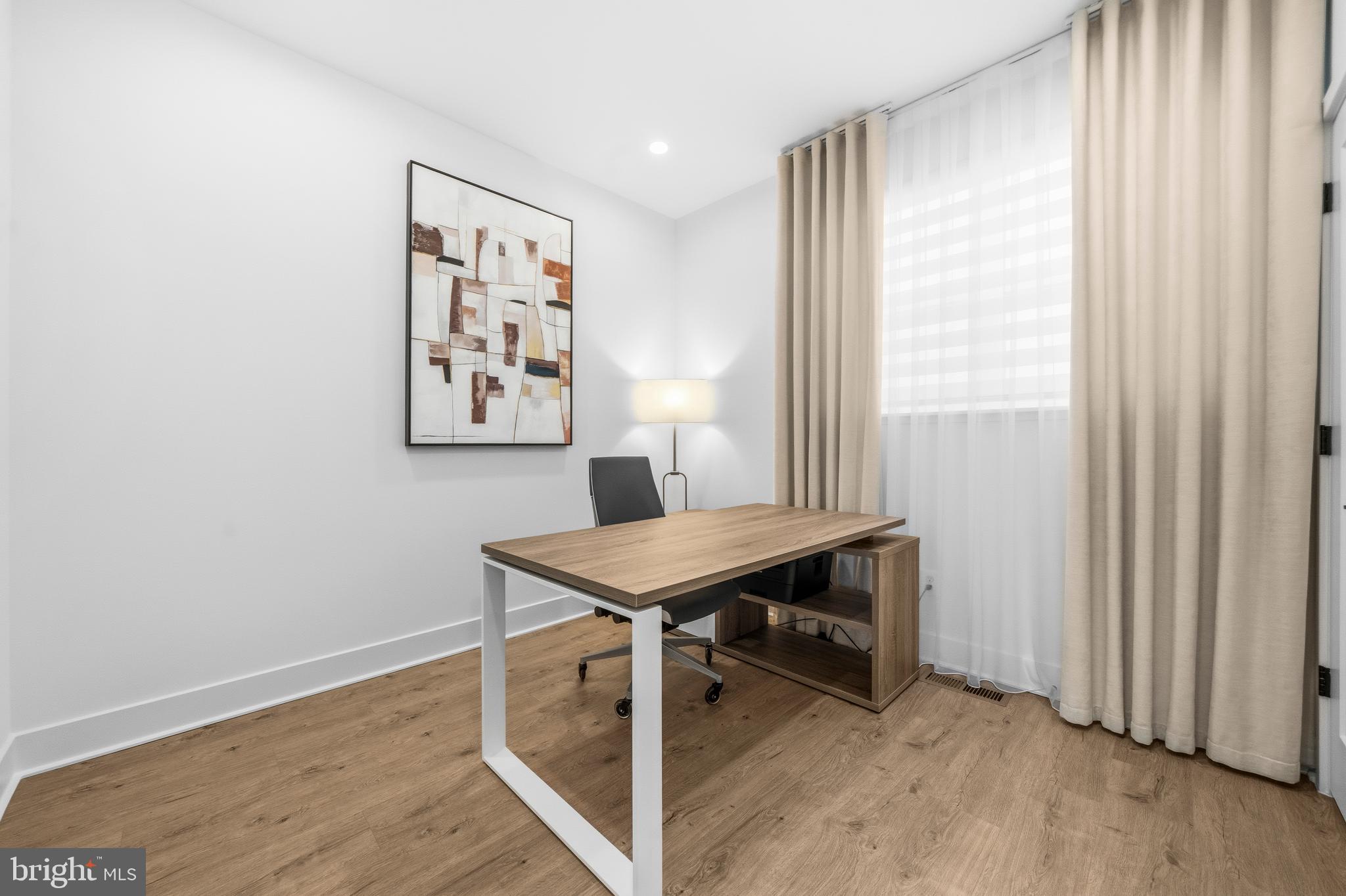 TYSONS RIDGE - Residential