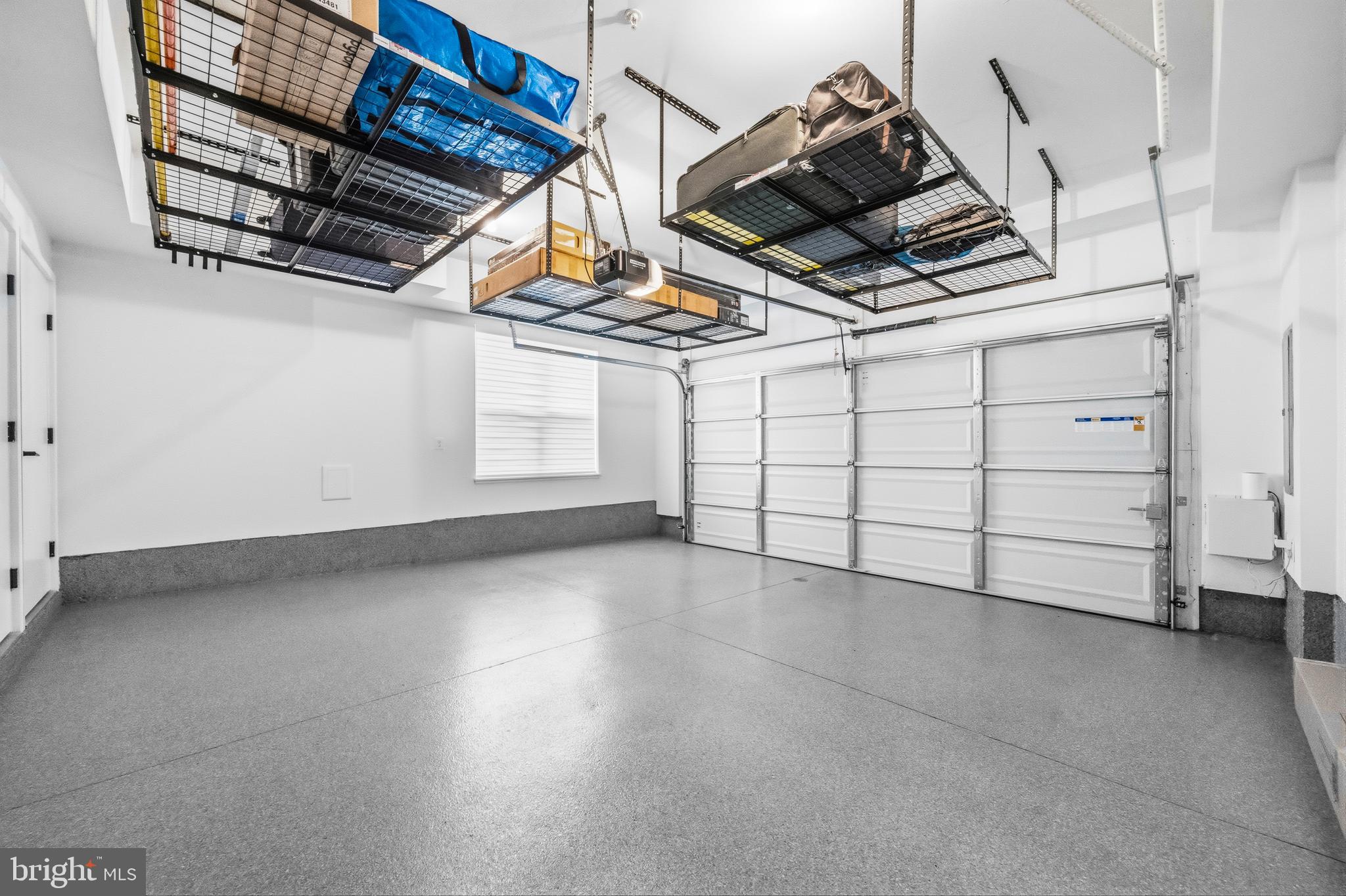 TYSONS RIDGE - Residential