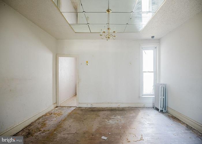 WEST OAK LANE - Residential