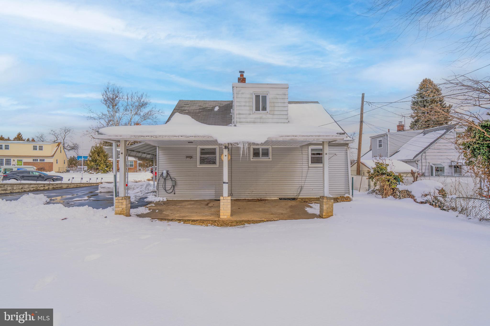 ACADEMY GARDENS - Residential