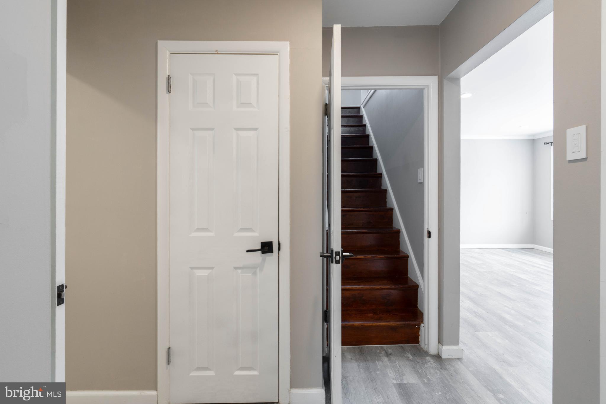 ACADEMY GARDENS - Residential