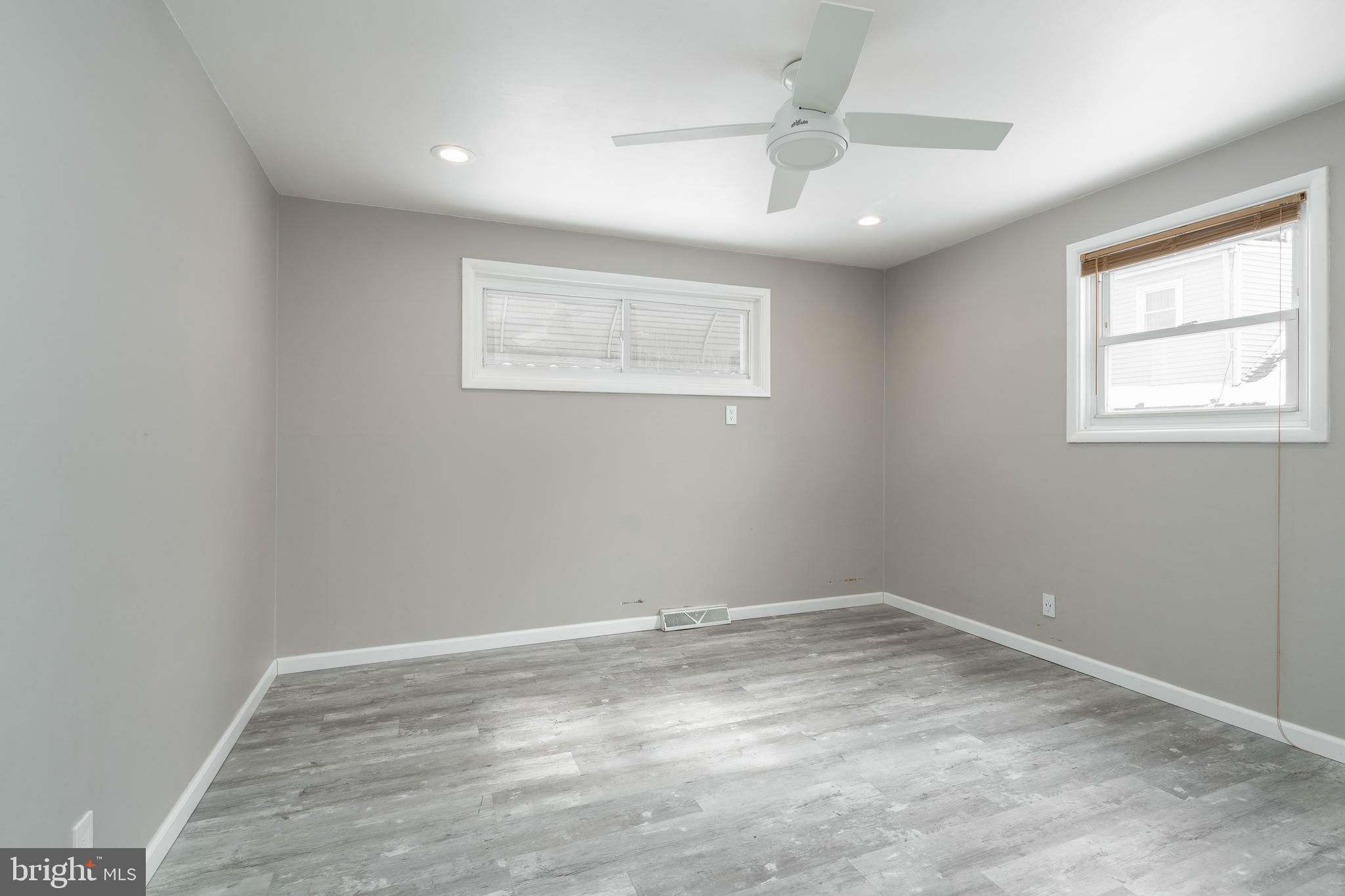 ACADEMY GARDENS - Residential