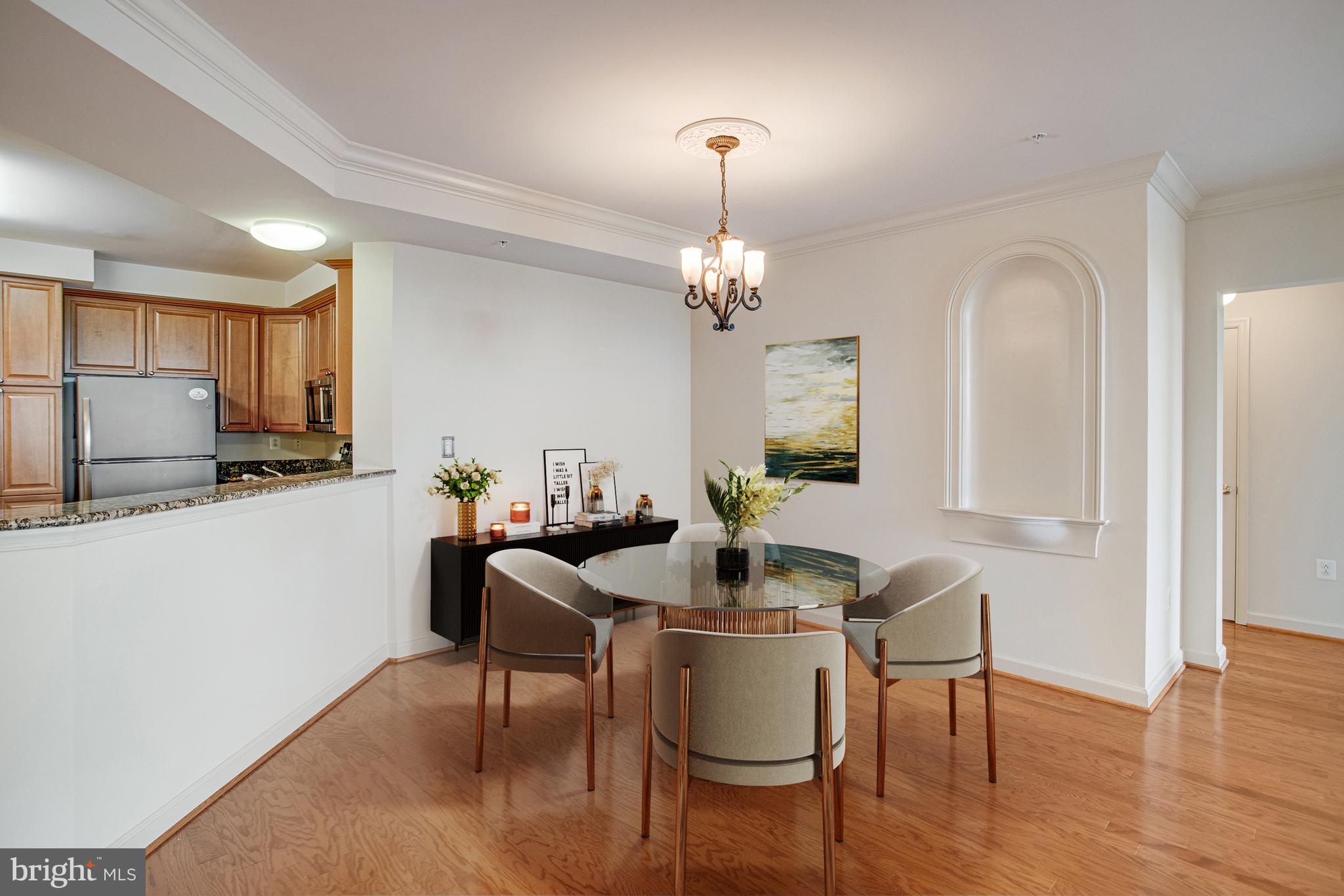 485 HARBOR SIDE STREET 813