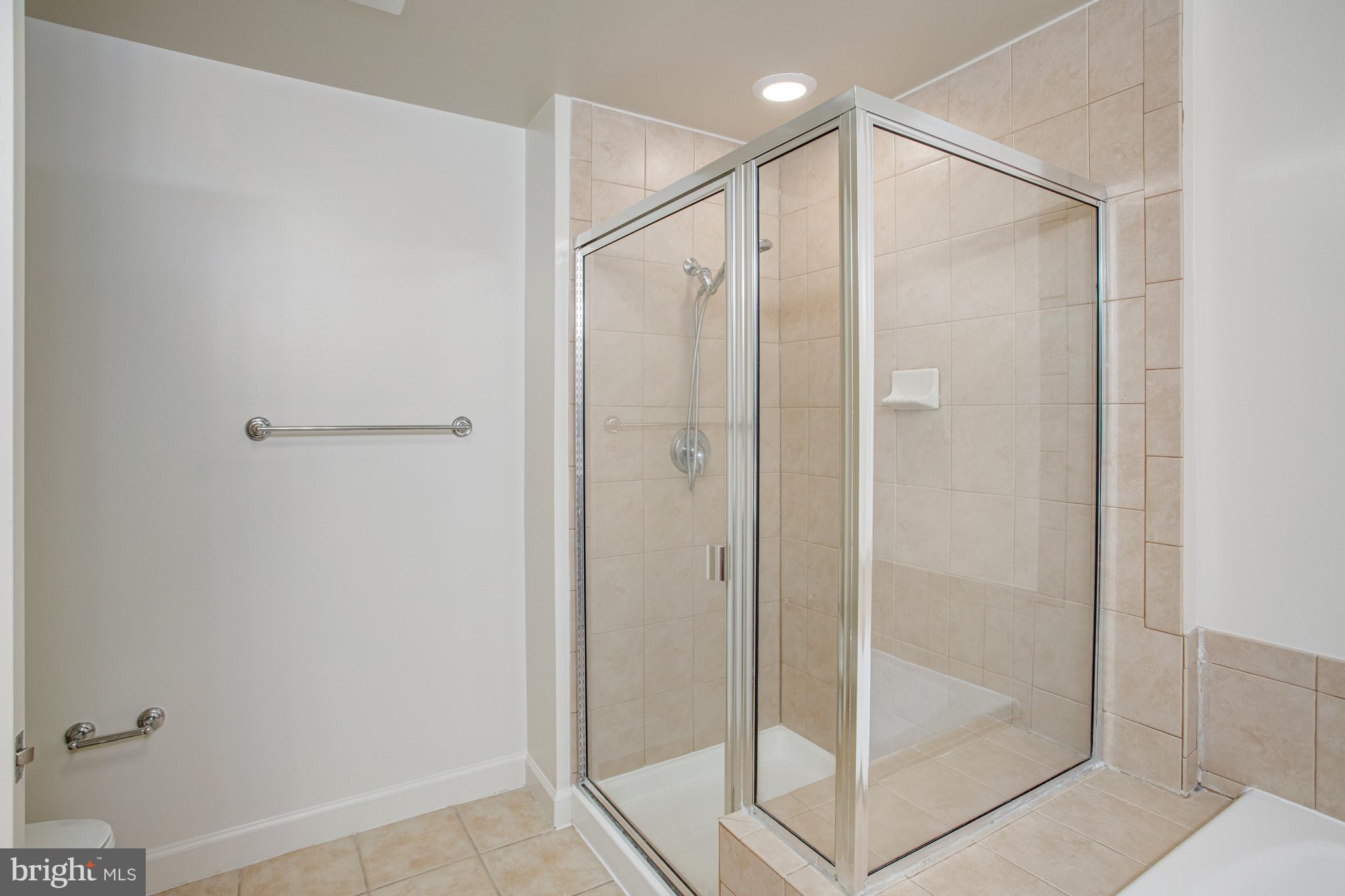 BELMONT BAY - Residential