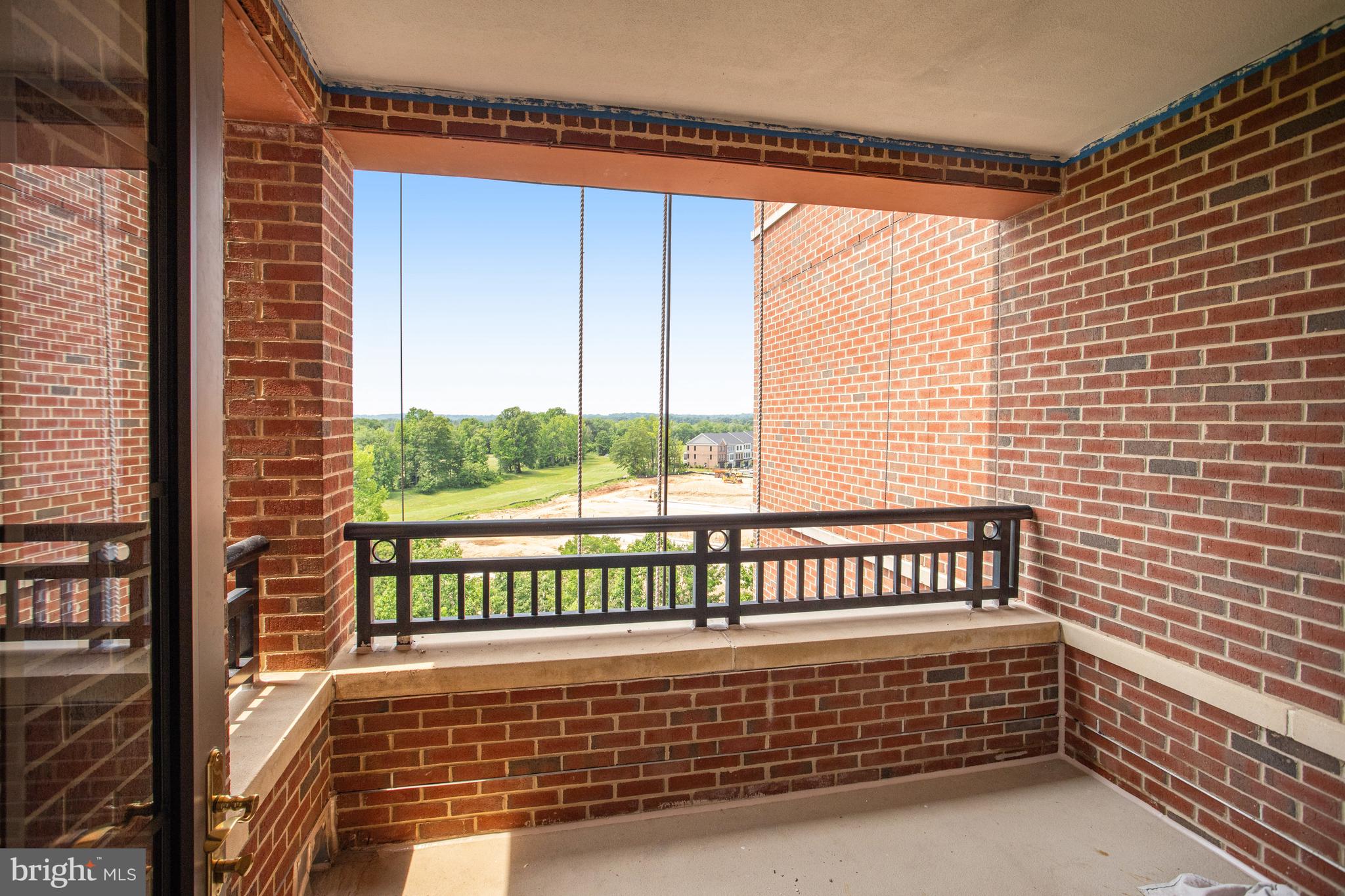 BELMONT BAY - Residential