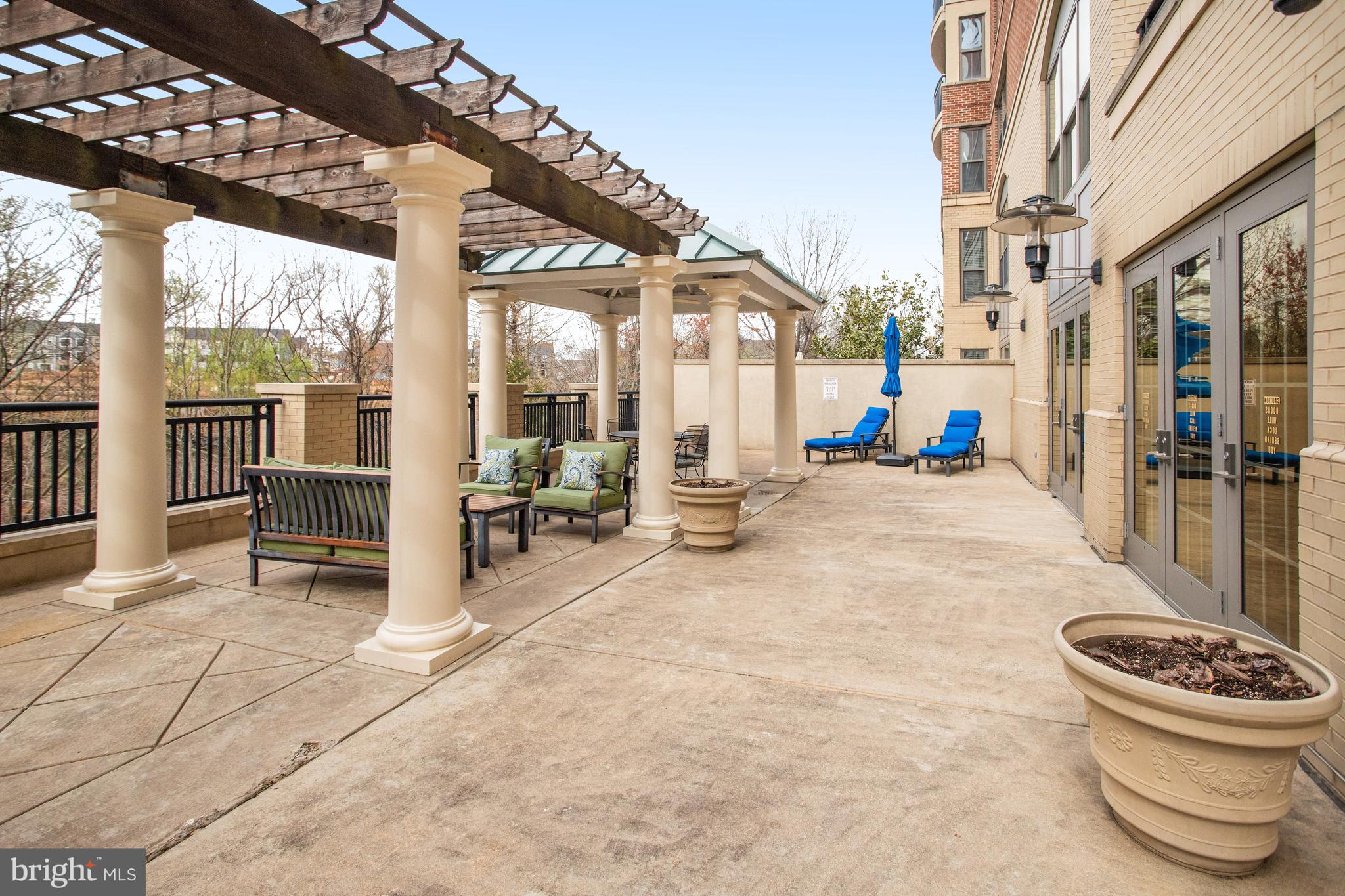 BELMONT BAY - Residential