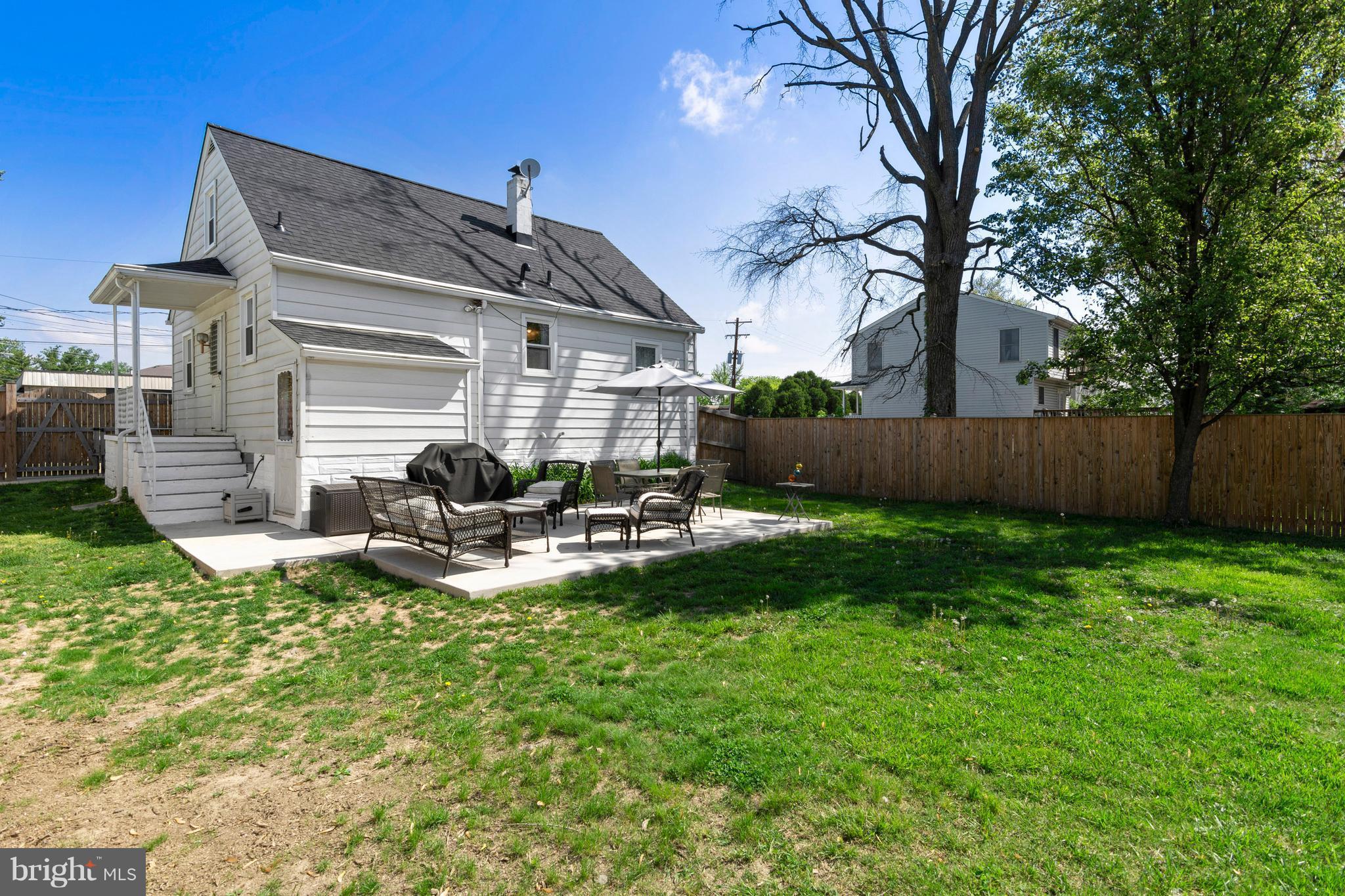 ARUNDEL GARDENS - Residential