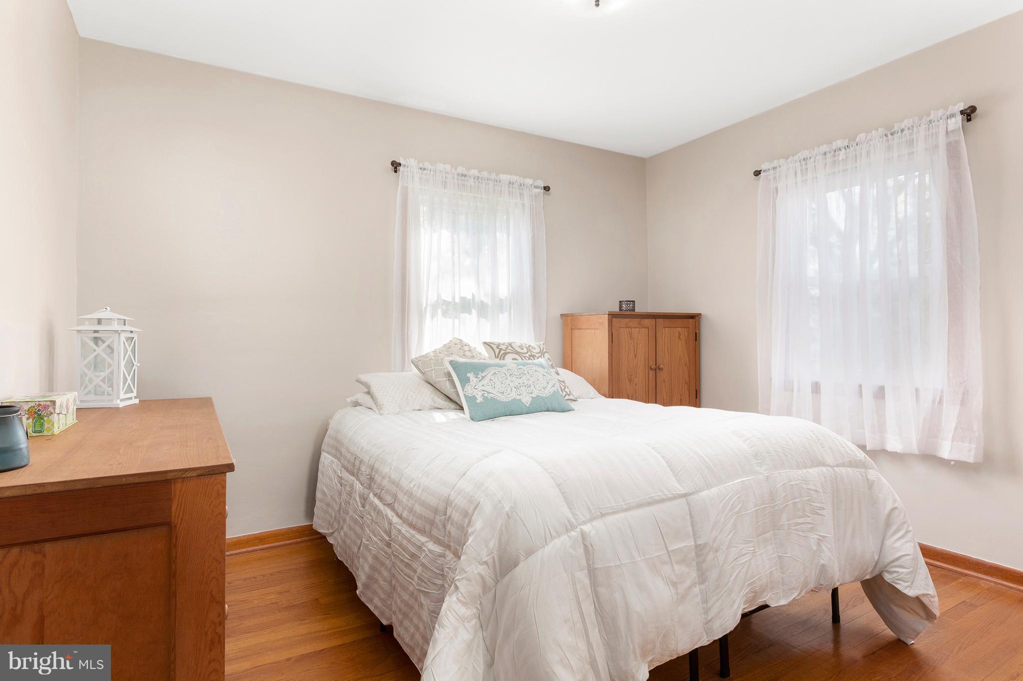 ARUNDEL GARDENS - Residential