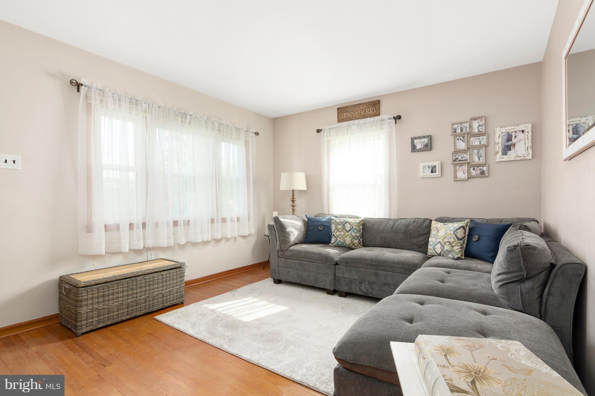 ARUNDEL GARDENS - Residential