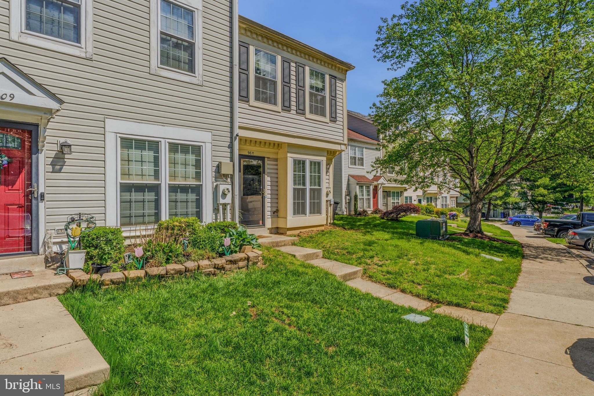 GLENSHIRE TOWNE - Residential