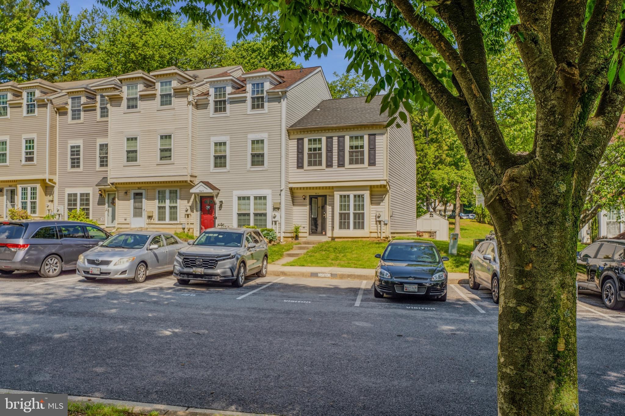 GLENSHIRE TOWNE - Residential