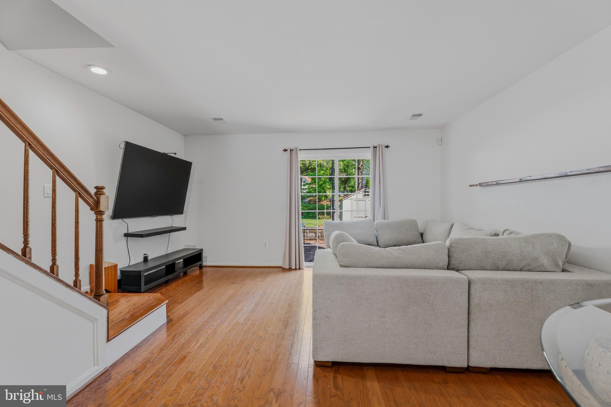 GLENSHIRE TOWNE - Residential