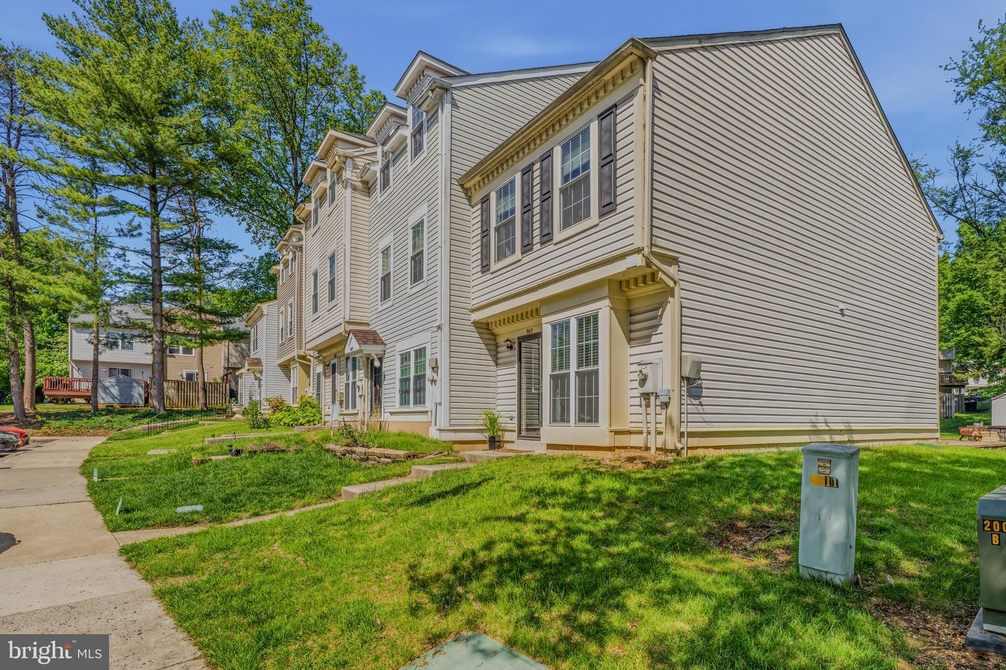 GLENSHIRE TOWNE - Residential