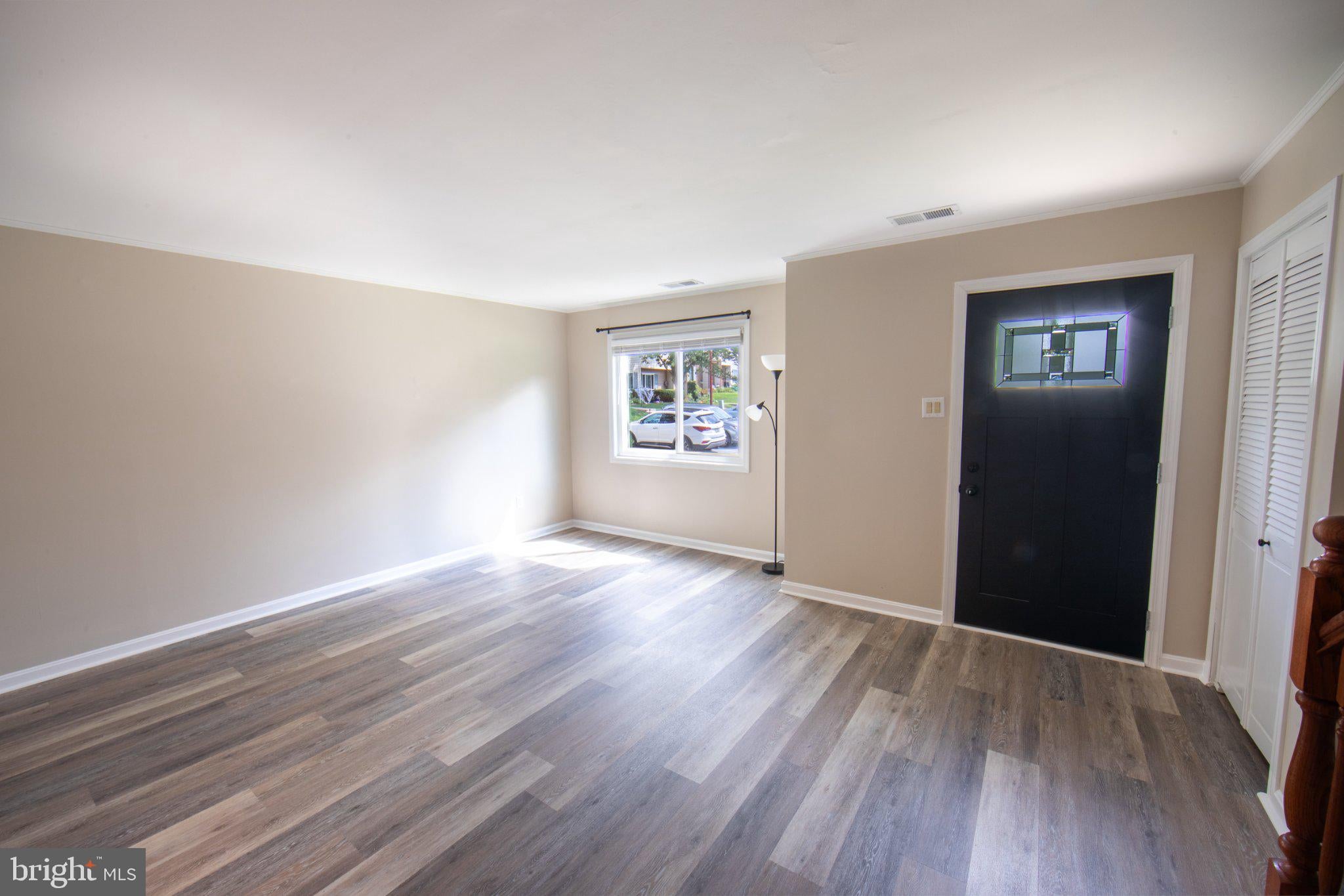 4301 WHITE OAK COURT 4301