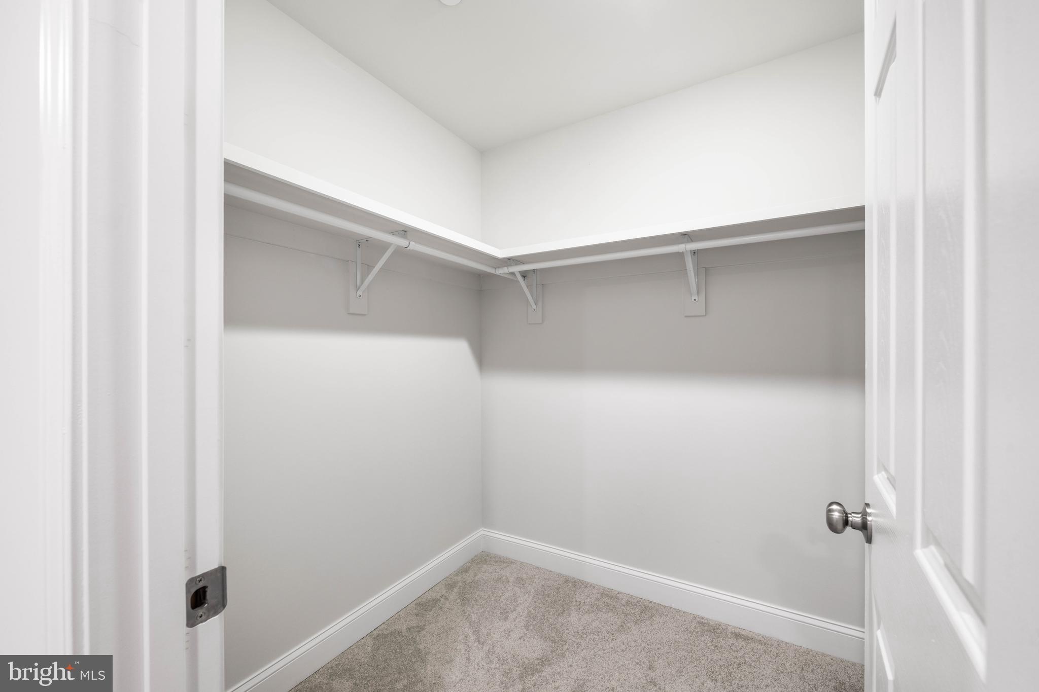 HAGERSTOWN - Residential