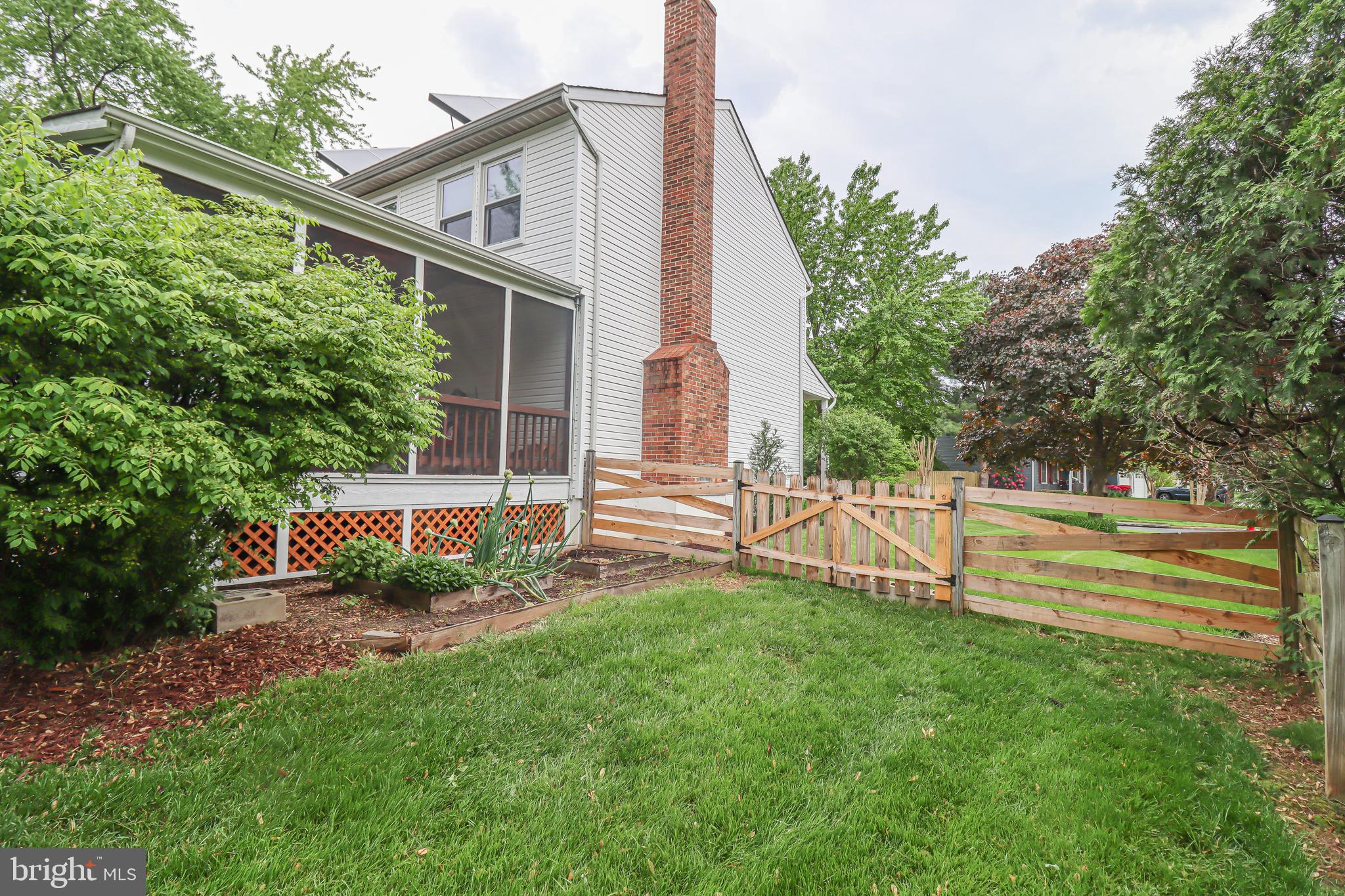 MONTEREY ESTATES - Residential