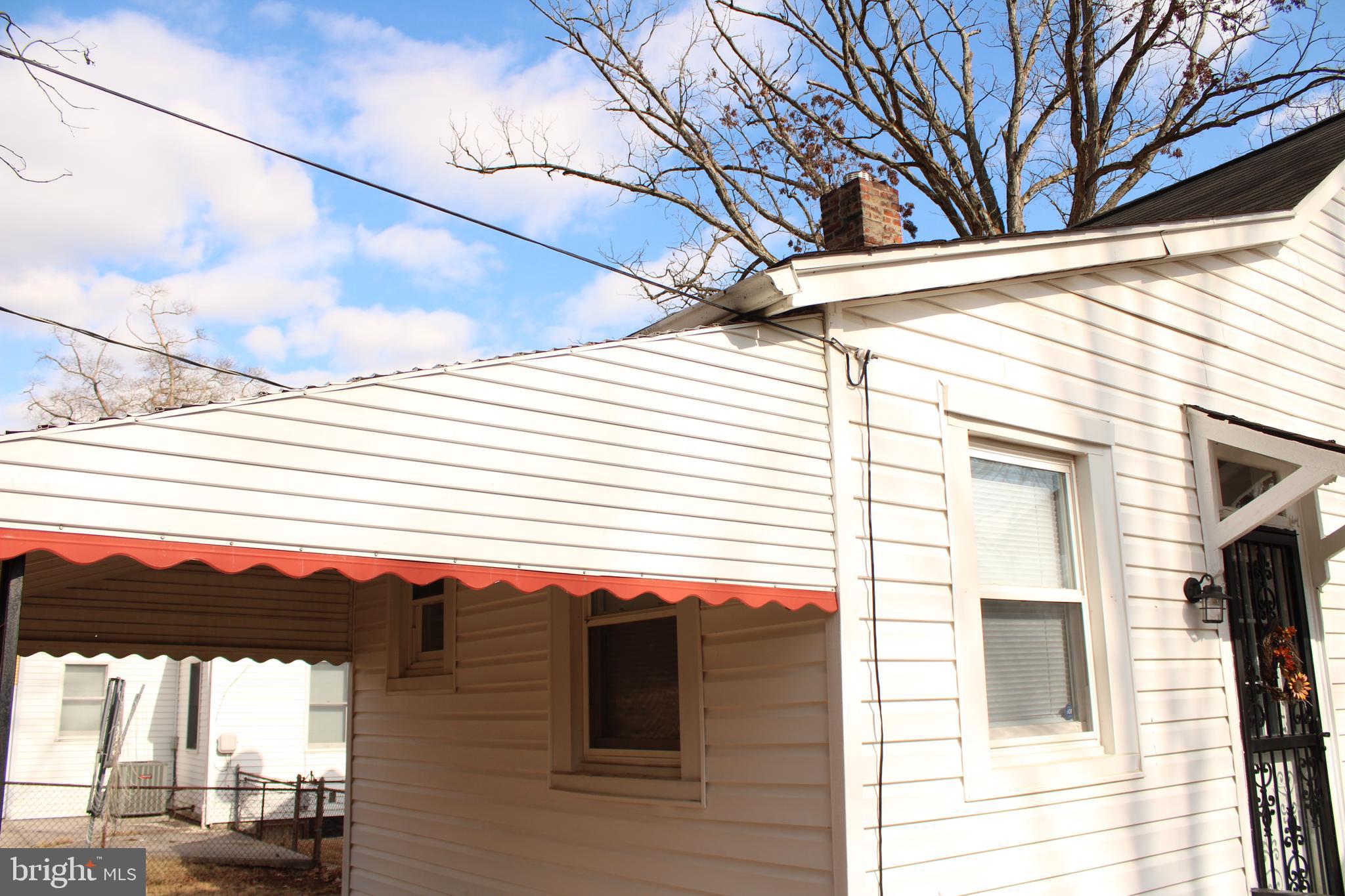 CROSS COUNTRY - Residential