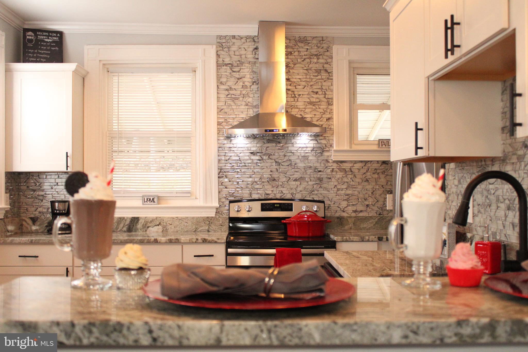 CROSS COUNTRY - Residential