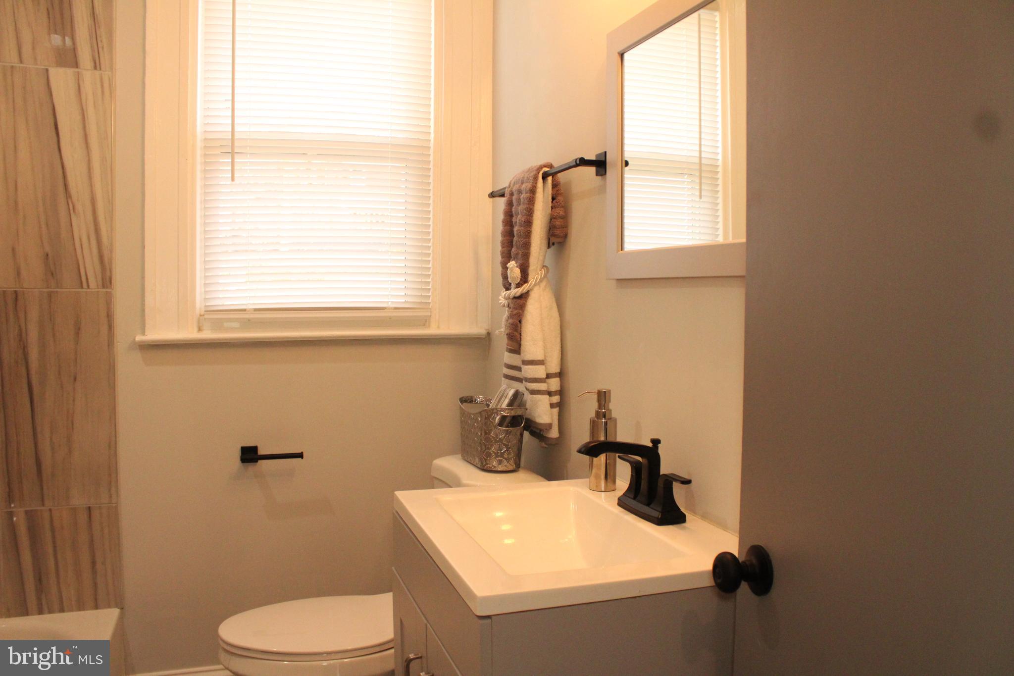 CROSS COUNTRY - Residential