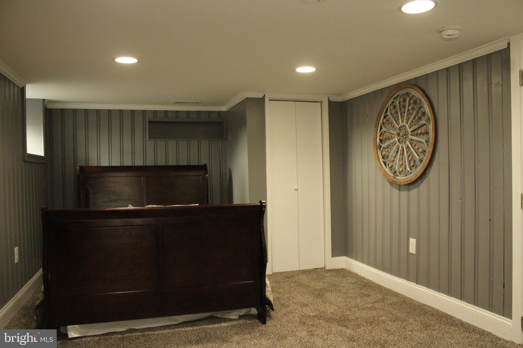 CROSS COUNTRY - Residential