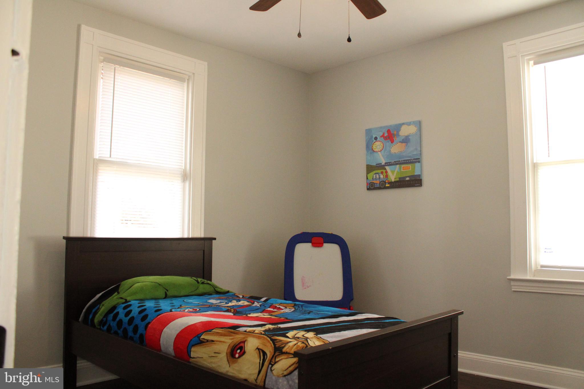 CROSS COUNTRY - Residential