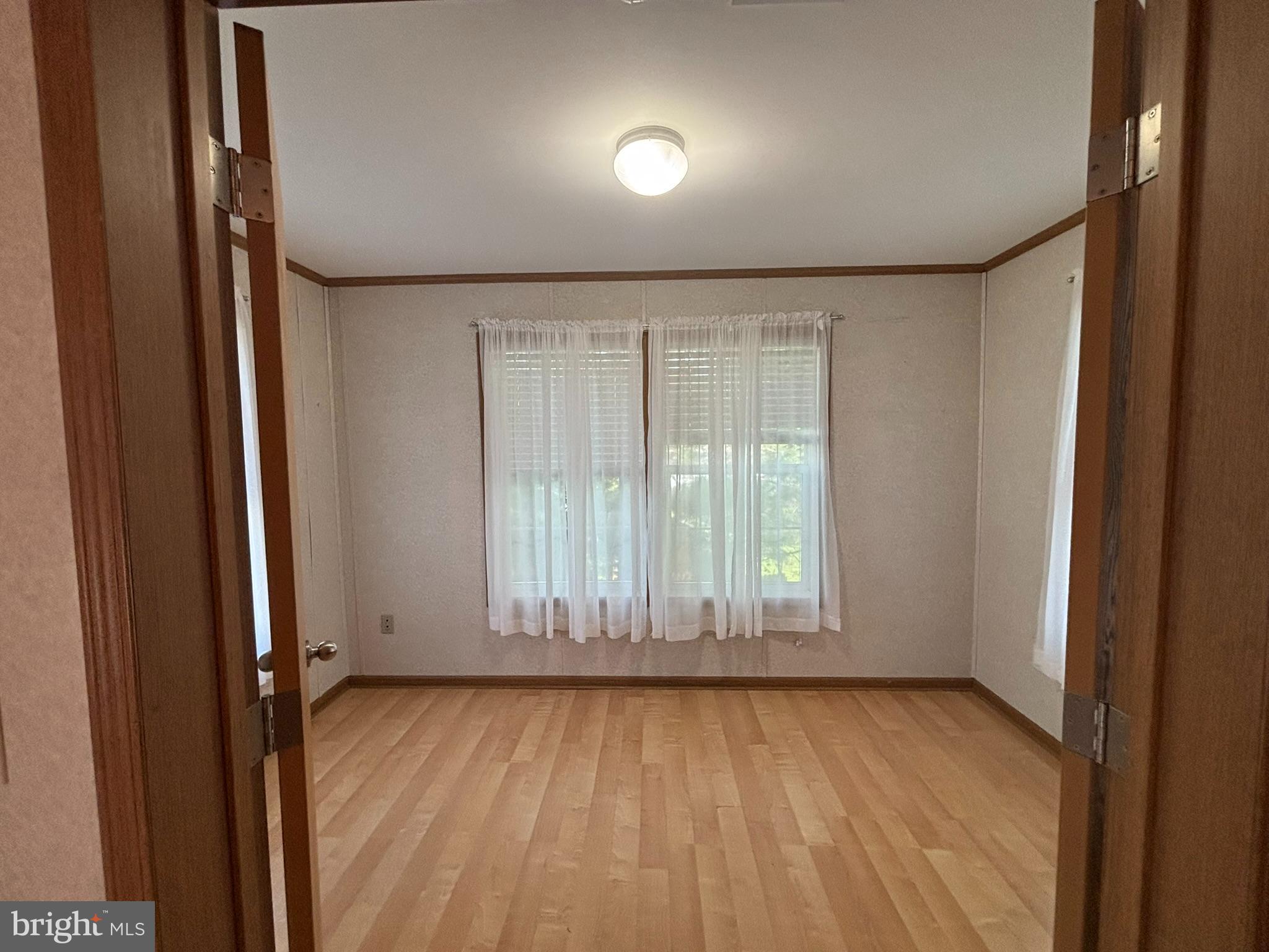 PENN COURT MHP - Residential