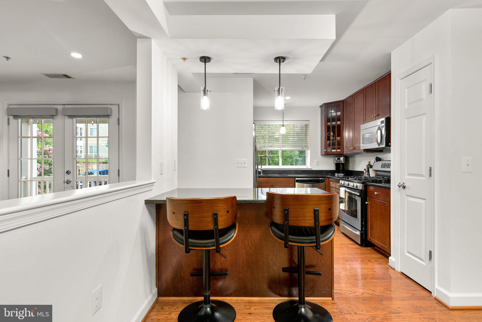 WEST VILLAGE OF SHIRLINGTON - Residential Lease