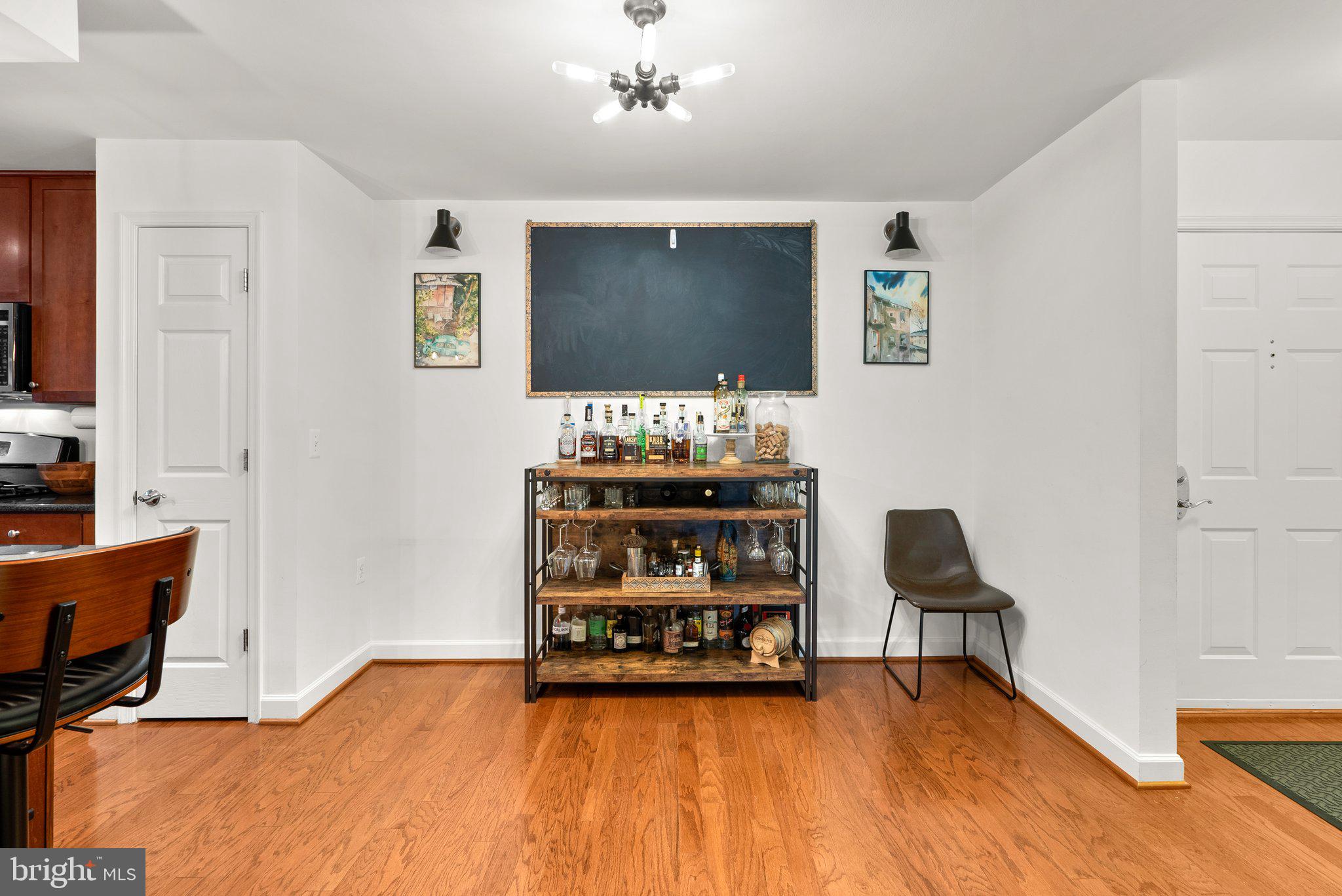 WEST VILLAGE OF SHIRLINGTON - Residential Lease