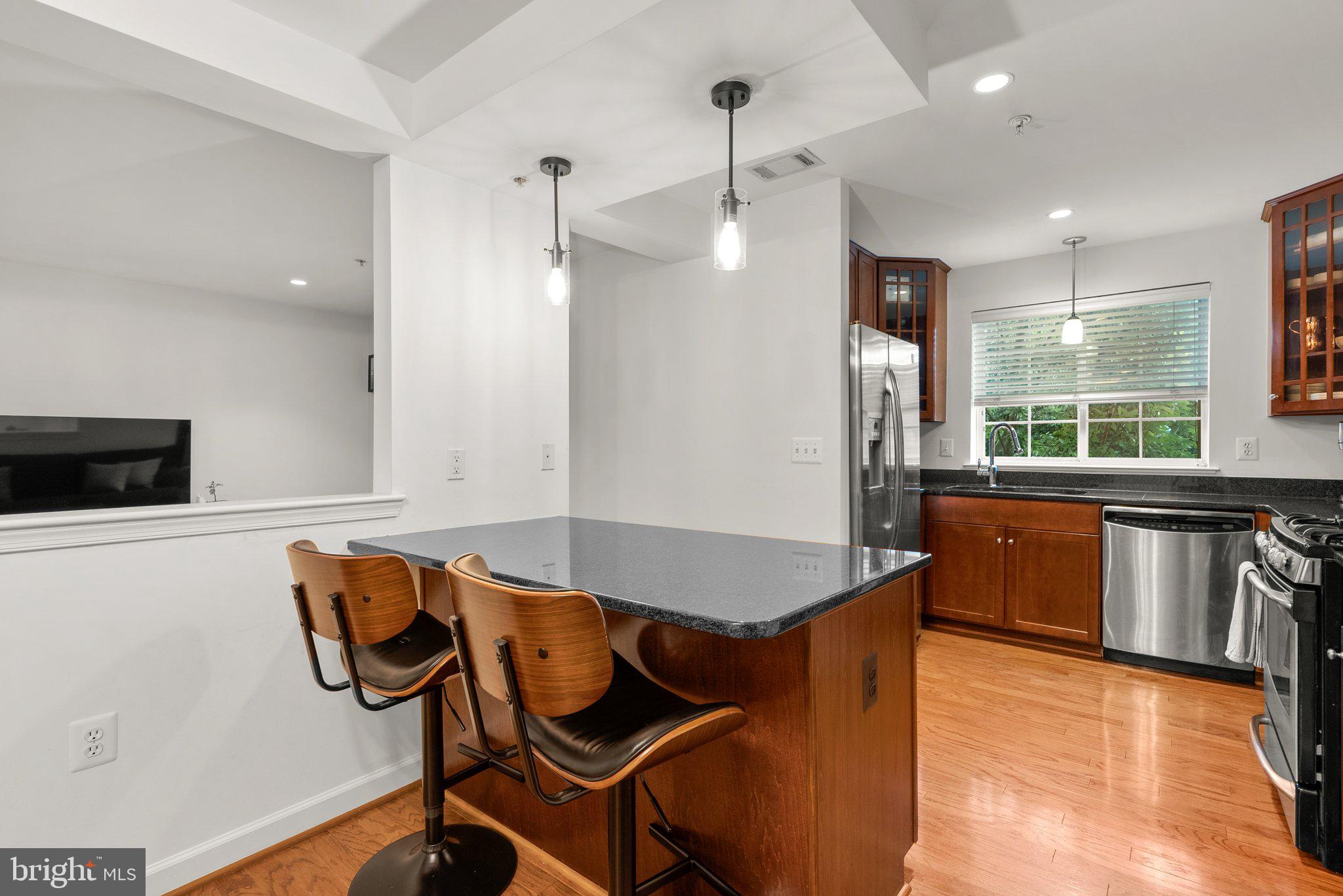 WEST VILLAGE OF SHIRLINGTON - Residential Lease