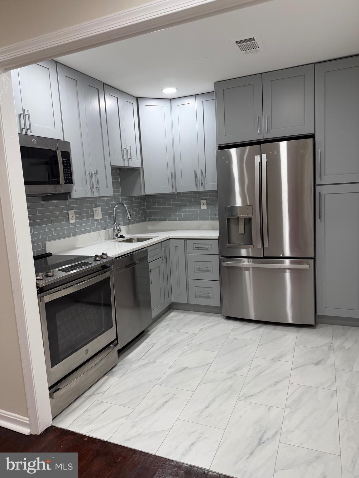 3816 V STREET SE 102