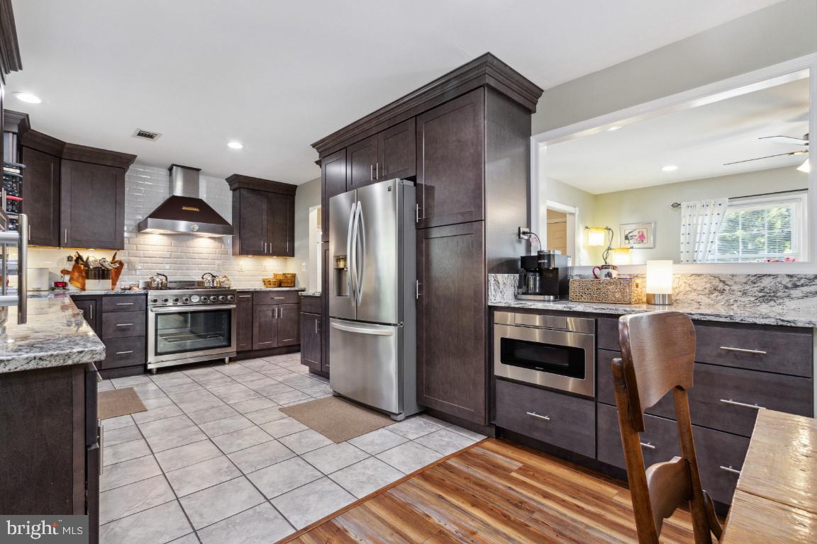 ST CHARLES - CARRINGTON - Residential