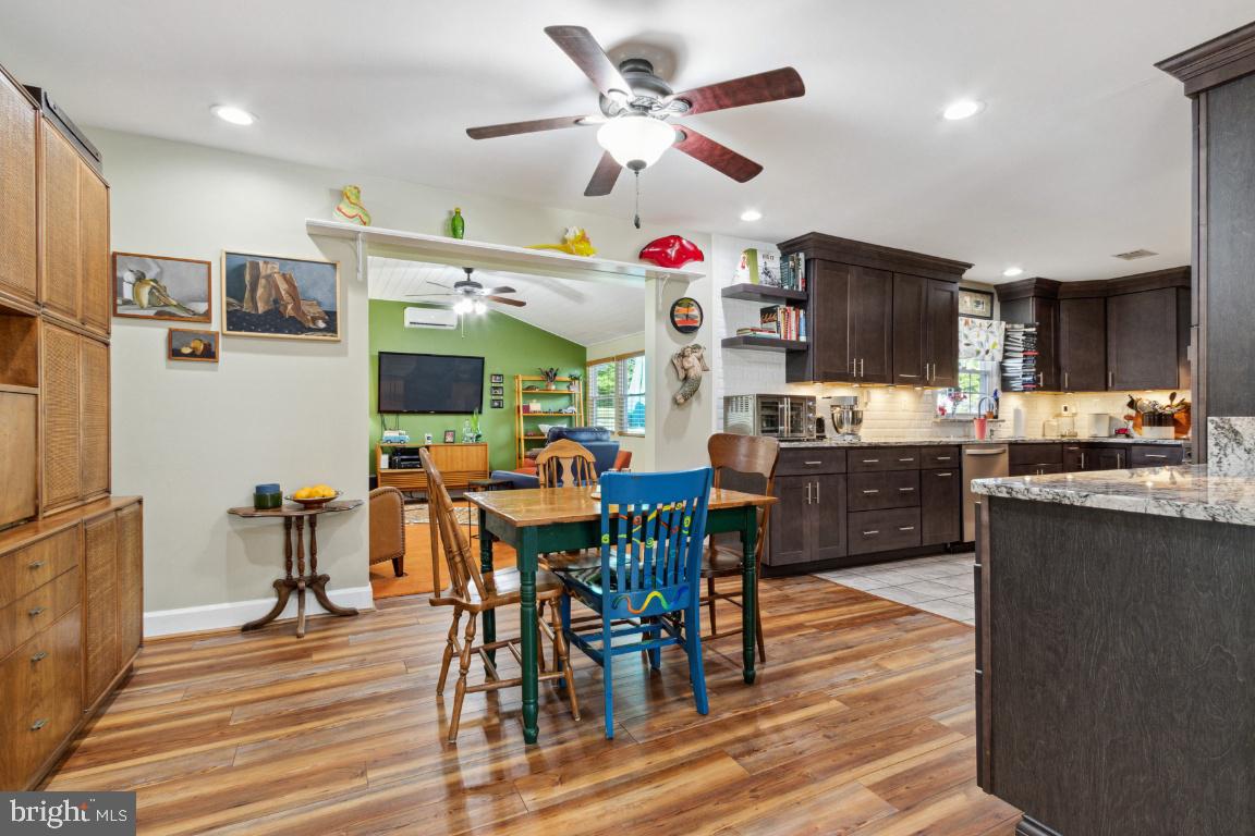 ST CHARLES - CARRINGTON - Residential