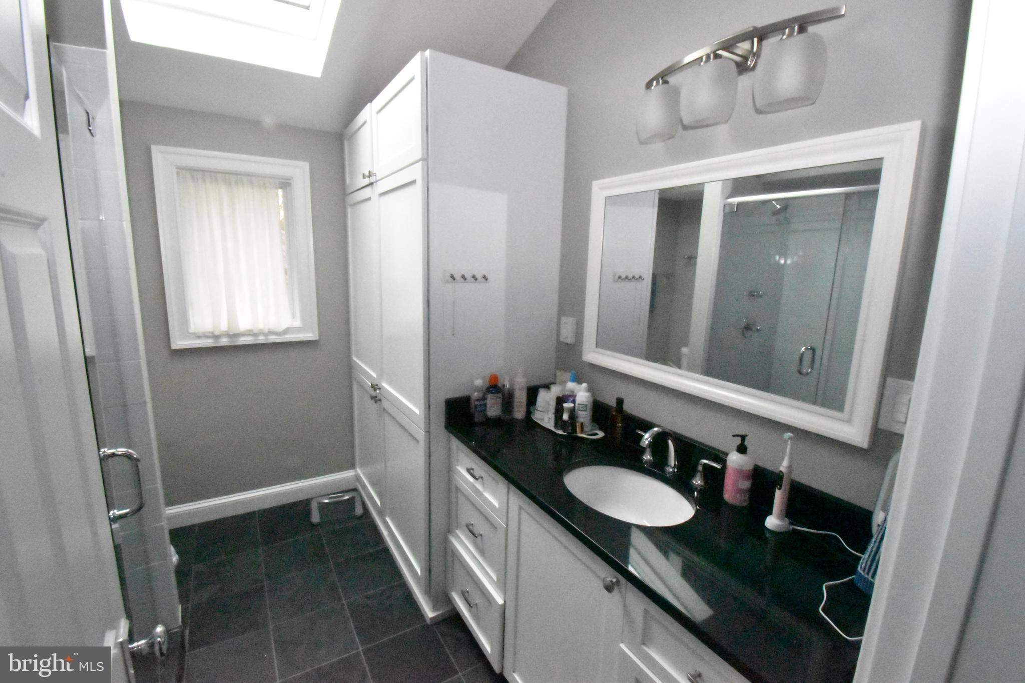 DOMINION HILLS - Residential Lease