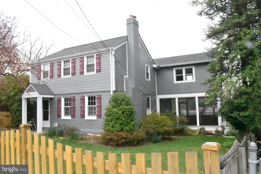 Fantastic fully renovated SFH in the heart of Dominion Hills. Walkable to the amazing shops, ice cream stores, and restaurants of Westover. Swanson middle school, Cardinal Elementary and the new Elementary school coming to the former McKinley Elementary site. Target and Chick fil-A are also a 10 min walk in the other direction. House has a rare configuration of 4 bedrooms and 2 baths upstairs with an extension bonus room that could be used as a home office or additional bedroom. Washer dryer located on upstairs floor with large hall storage closet. Large attic with flooring for storage and hallway linen closet. The first floor is open concept with modern kitchen, two refrigerators and a half bath. The fireplace is non-functioning unfortunately. The basement suite is perfect for an Au Pair as it has it's own private bathroom and separate washer dryer. Stunning screened in side porch with tree views in all directions and large back deck. Fully fenced in yard and two storage sheds. Wonderful street filled with a nice mixture of young families and mature couples.