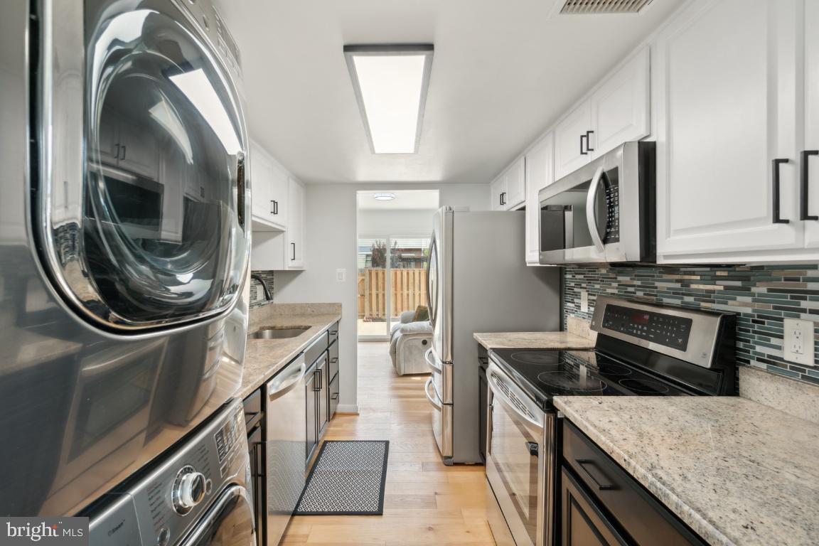 WILLIAMSTOWN - Residential Lease