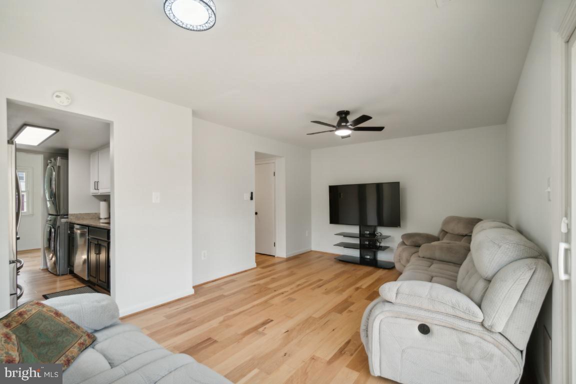 WILLIAMSTOWN - Residential Lease