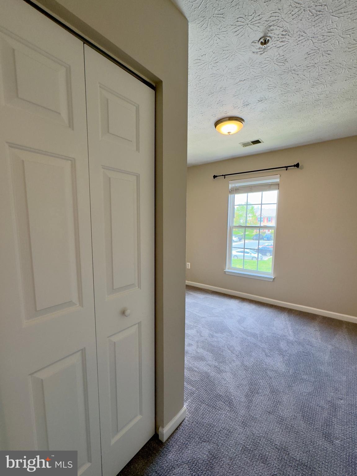 ROSEDALE - Residential Lease