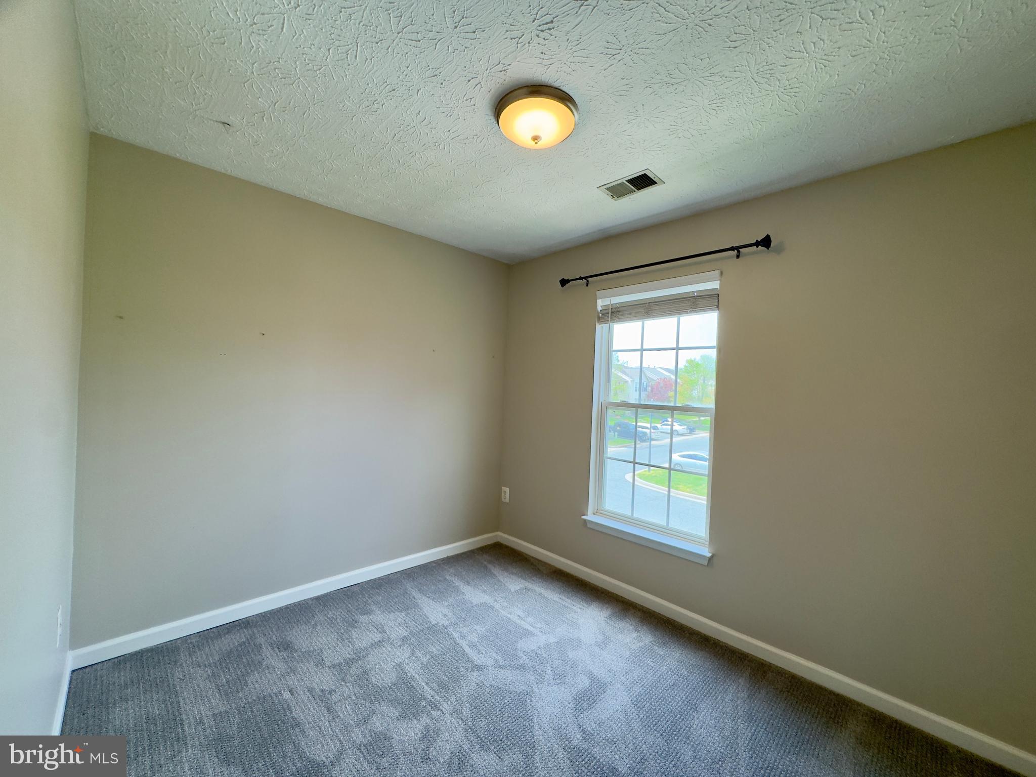 ROSEDALE - Residential Lease