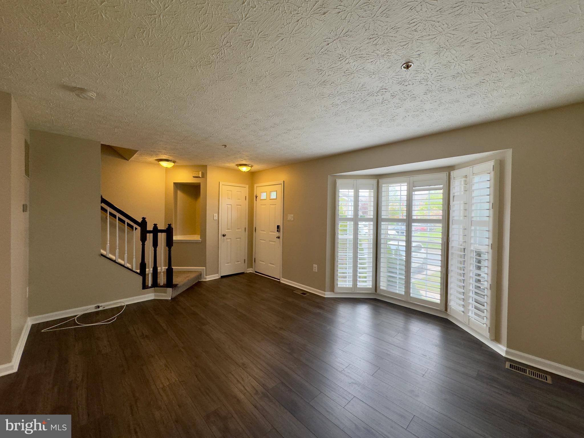 ROSEDALE - Residential Lease