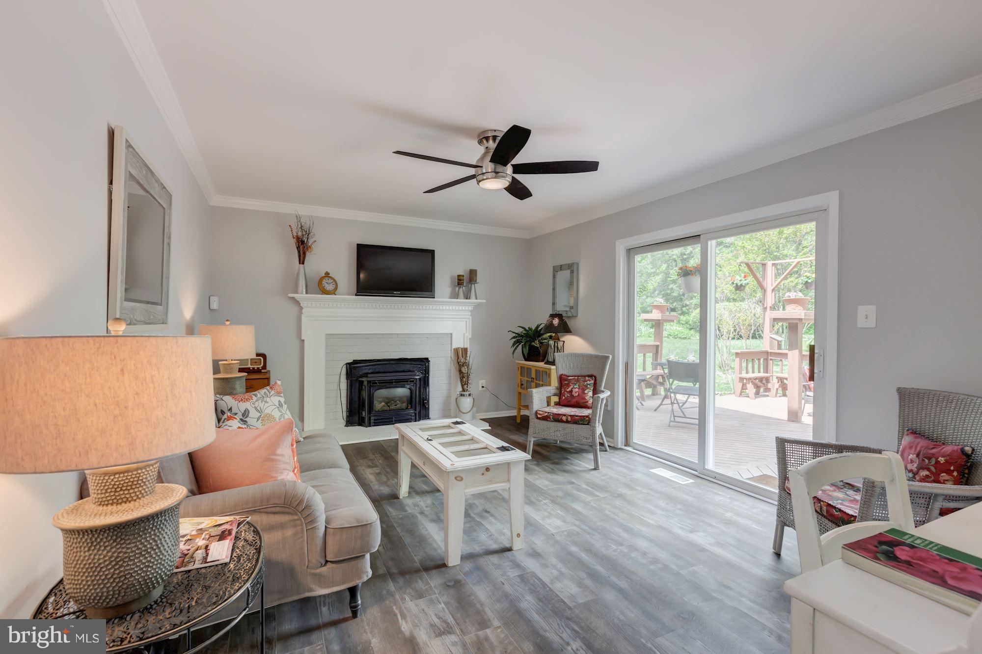 SIGNAL HILL - Residential