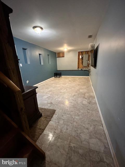 MAPLE SHADE - Residential