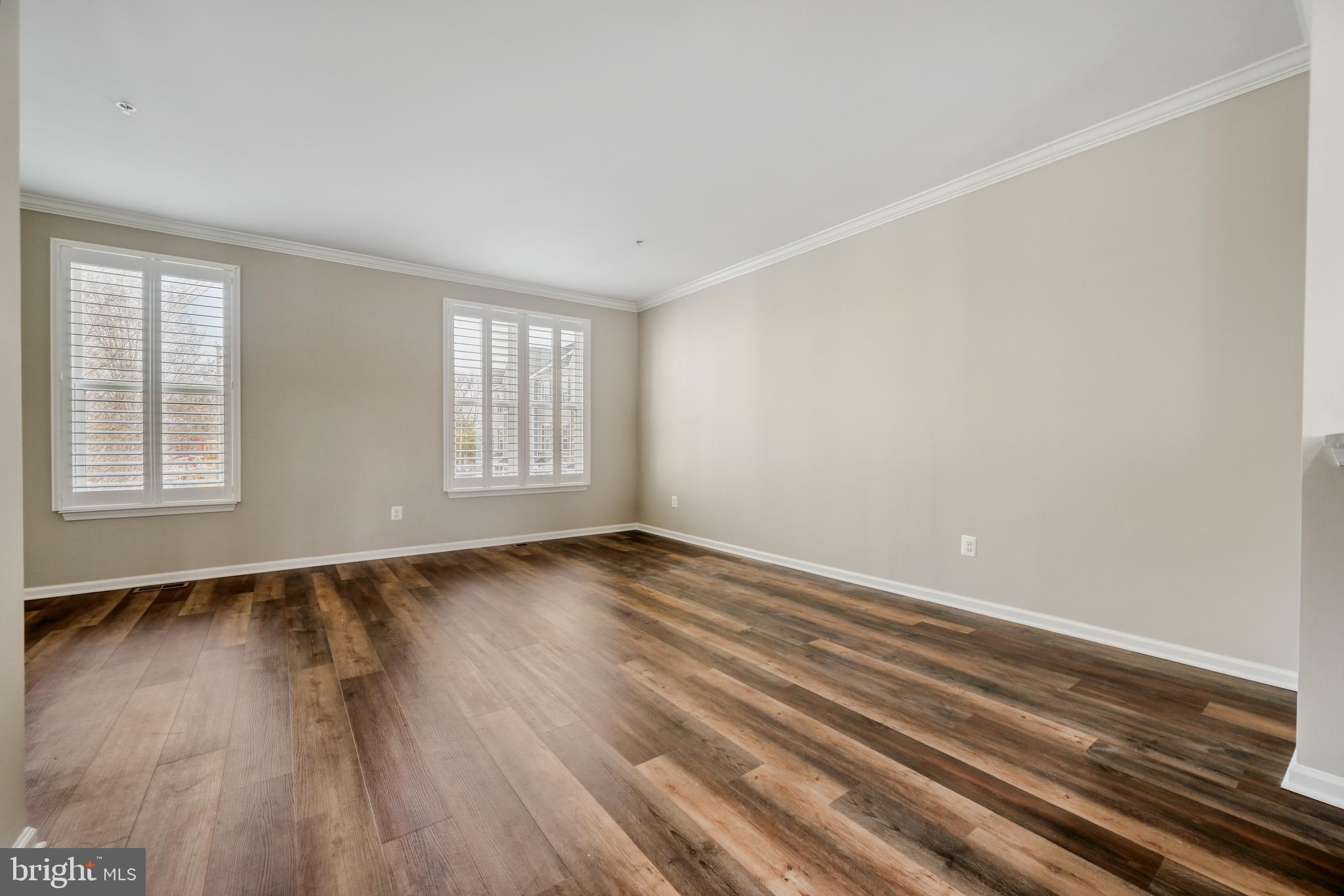 SHELTERED HARBOR - Residential