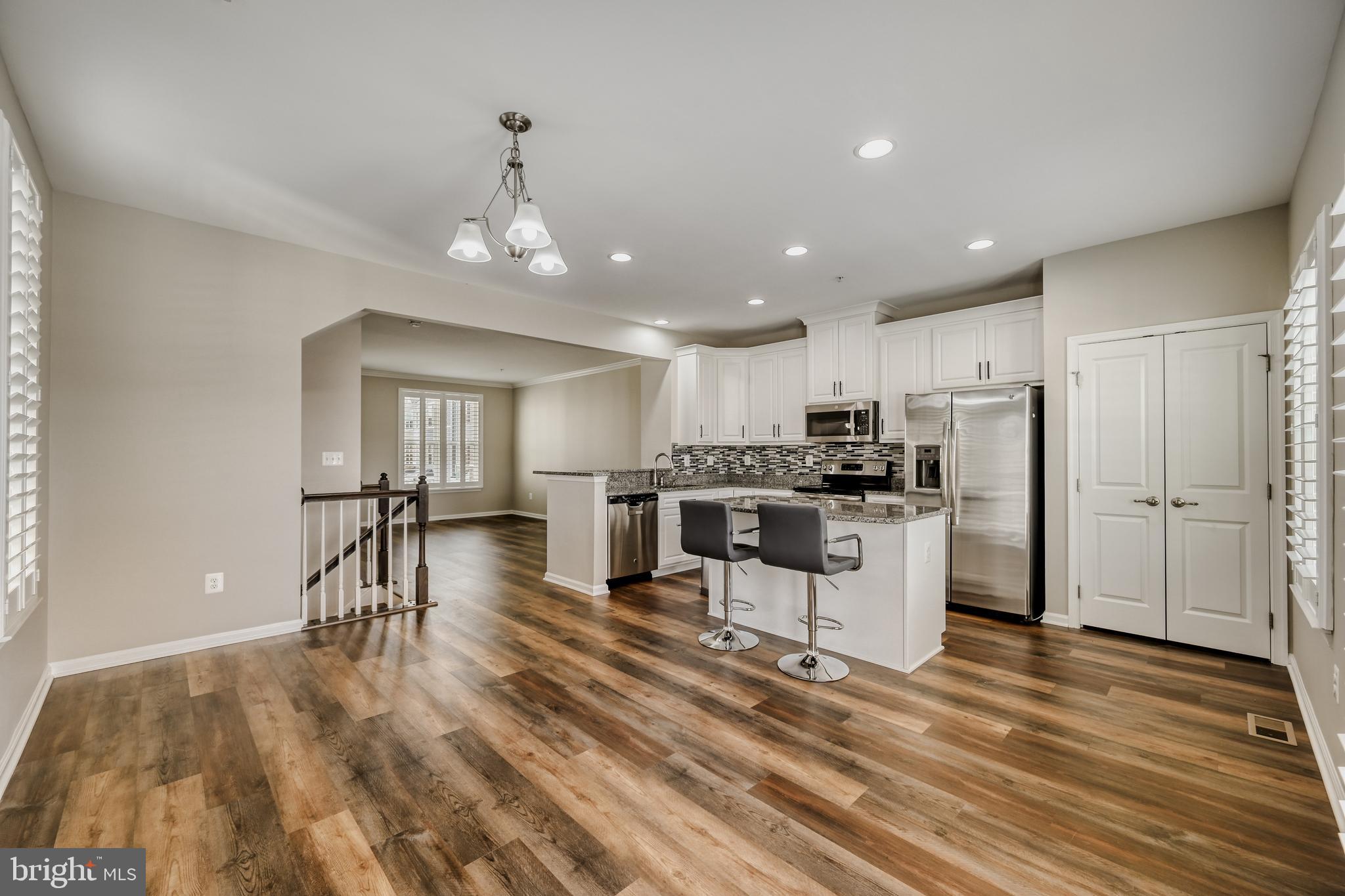 SHELTERED HARBOR - Residential