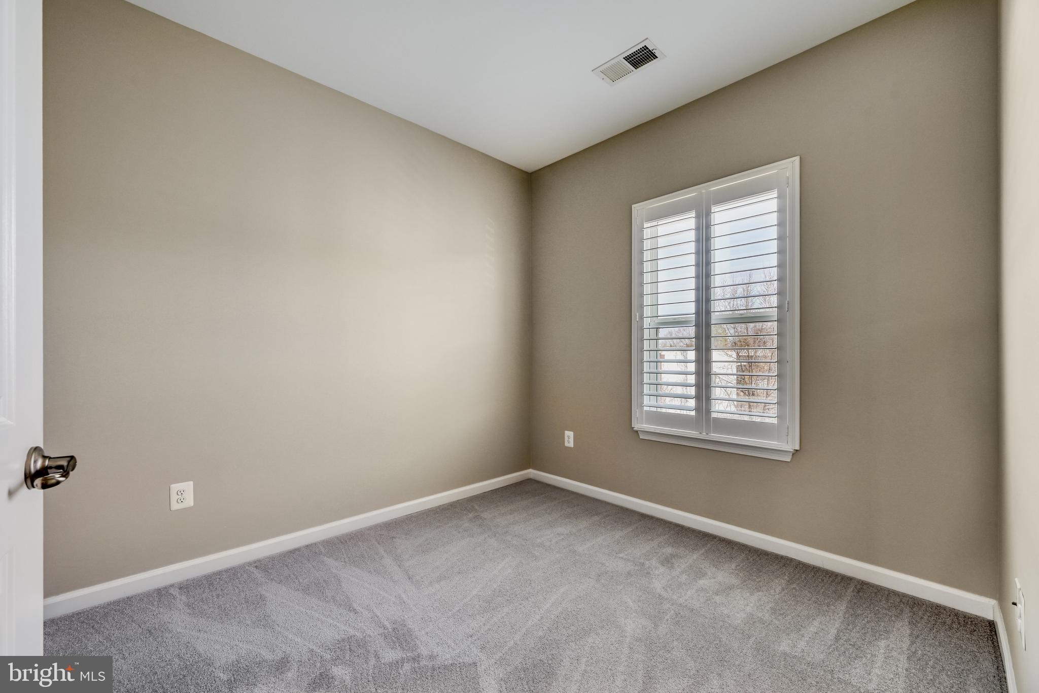 SHELTERED HARBOR - Residential